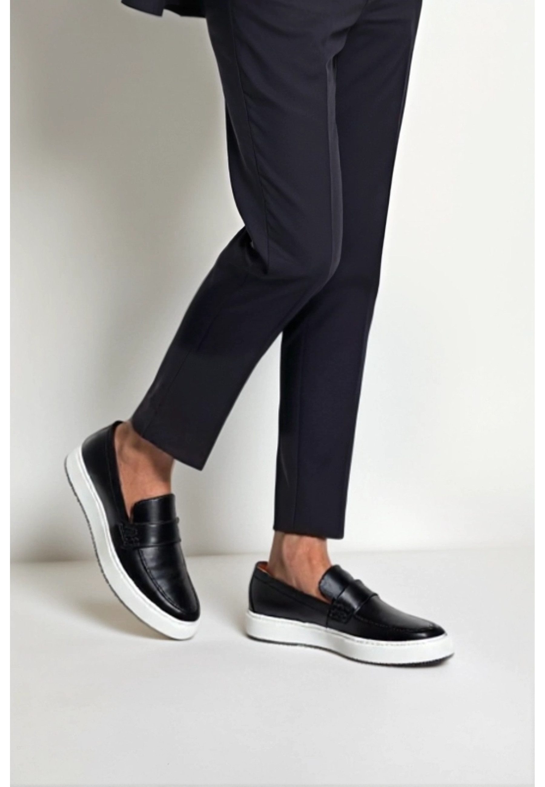 Derimod Lässige Loafer aus Leder Loafer Echtes Leder, Lederfutter, Polyurethan-Sohle, Slip-On-Stil