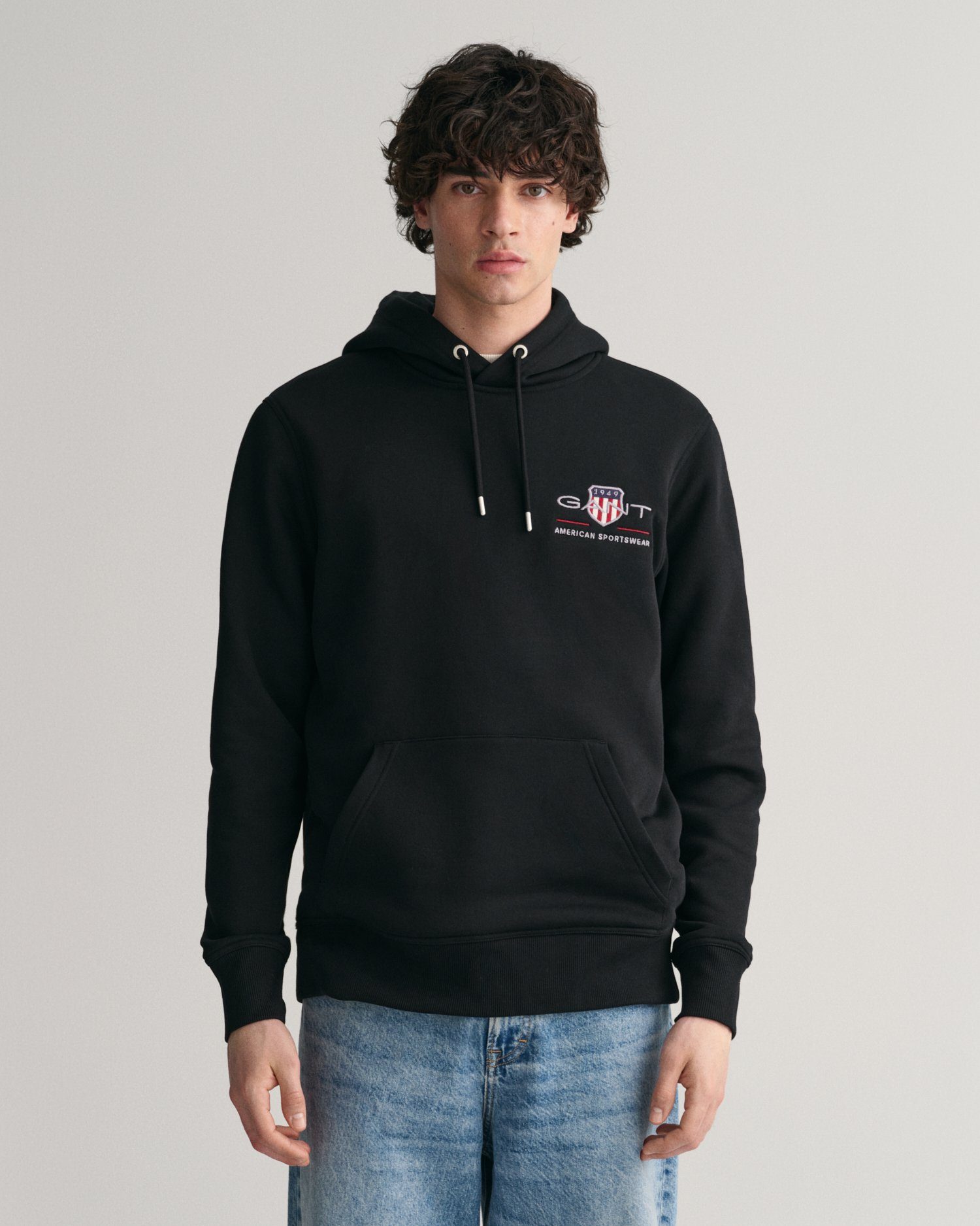 Gant Hoodie REG MEDIUM ARCHIVE BLACK HOODIE SHIELD