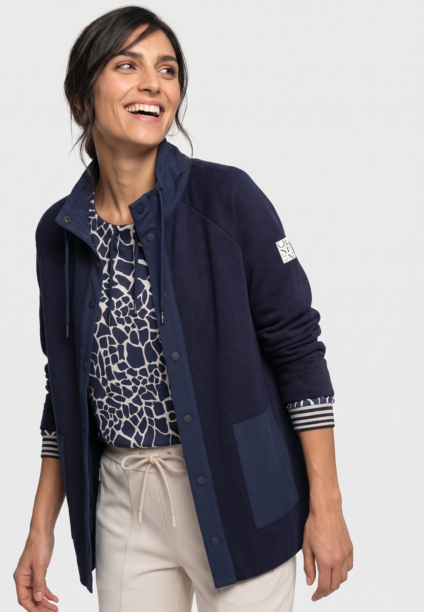 Olsen Cardigan mit Stehkragen und Raglanärmeln – Bild 3 von 5