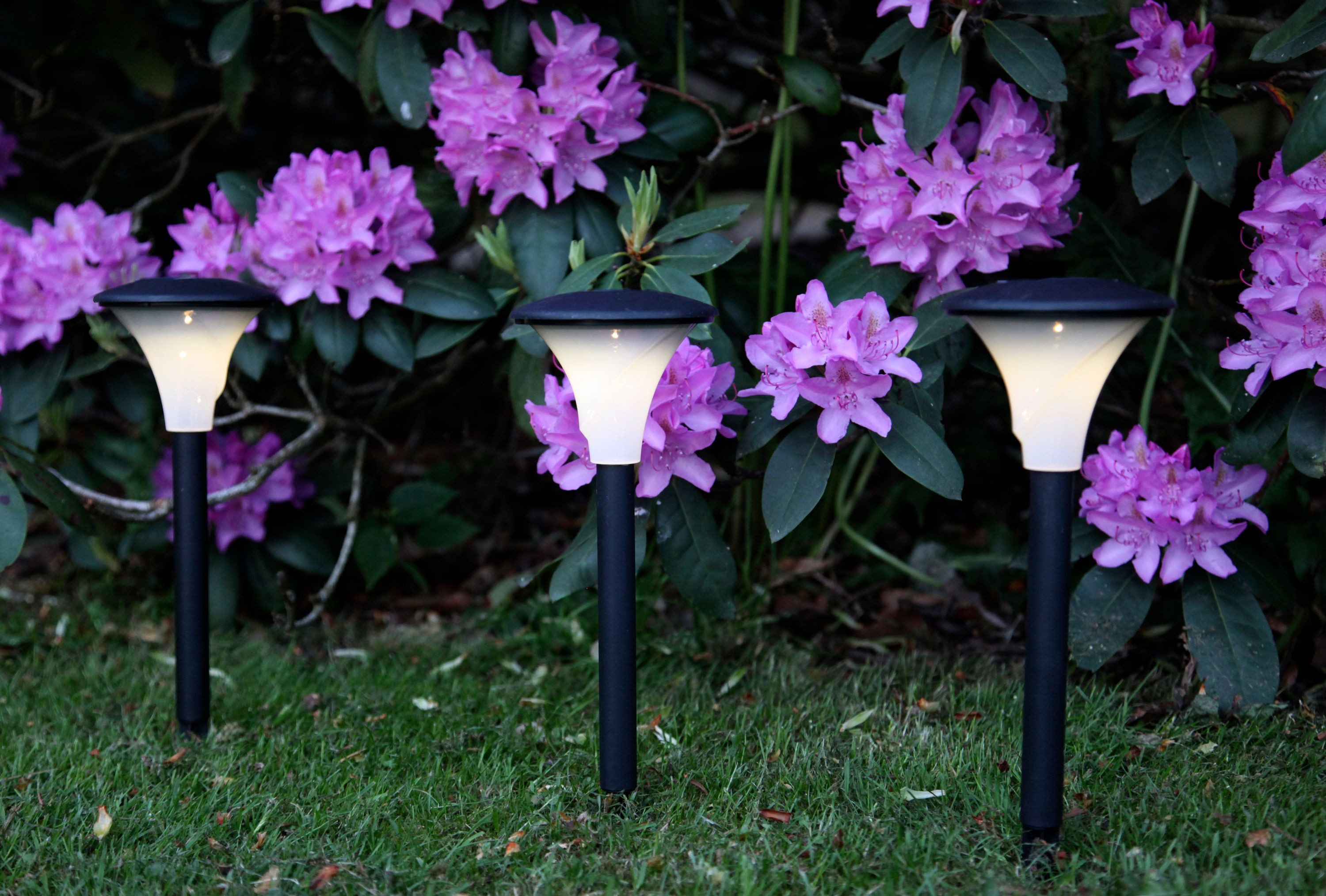 STAR TRADING LED Solarleuchte Best Season Solar-Pathlights, 3er Set, LED warmweiß