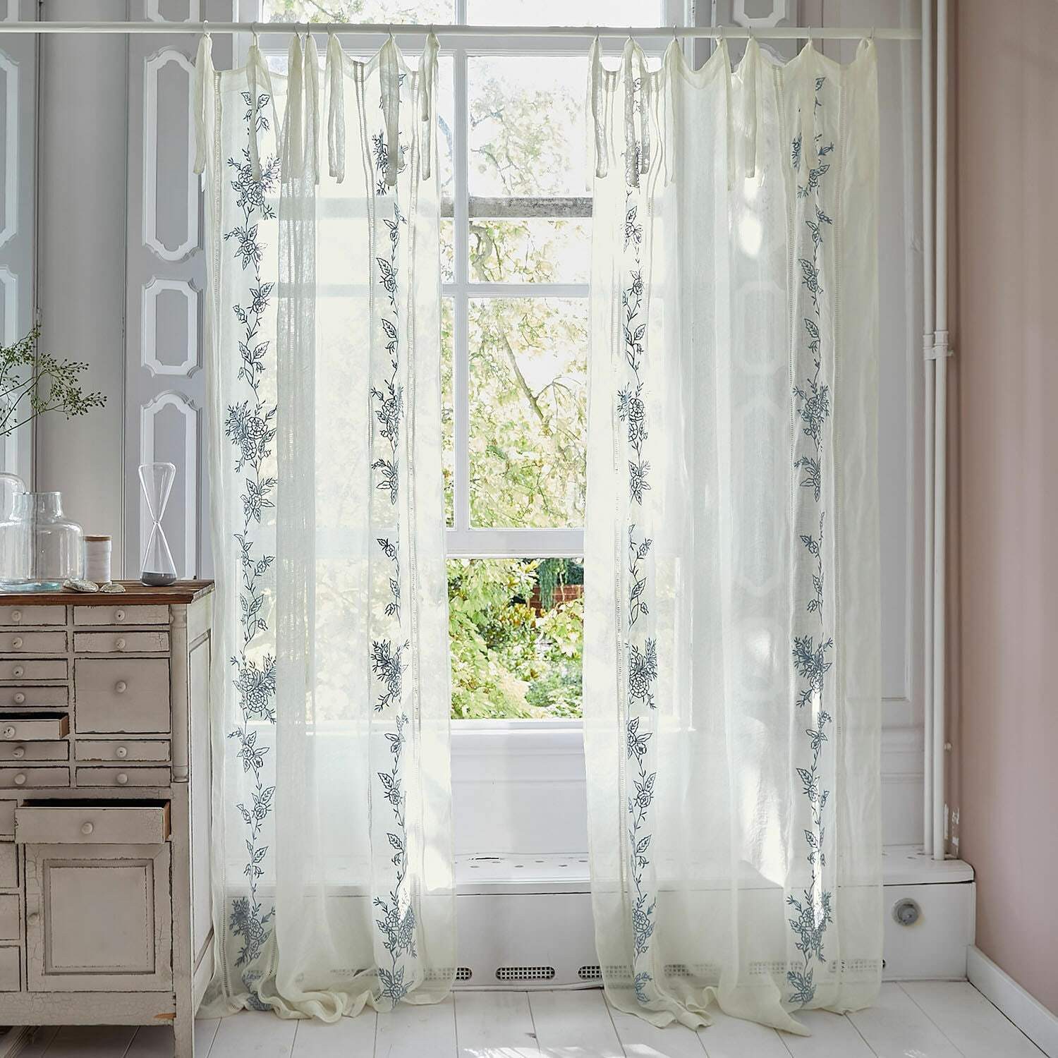 Mirabeau Vorhang Gardine Zeddie weiß/blau günstig online kaufen
