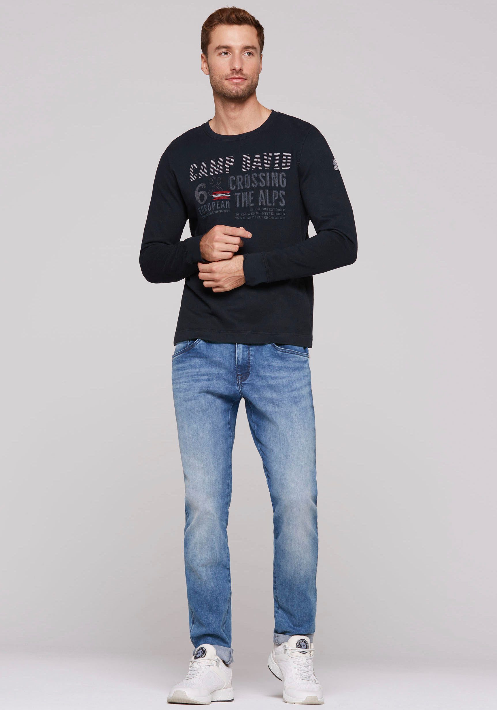 CAMP DAVID Sweatshirt mit Prints und Stickereien