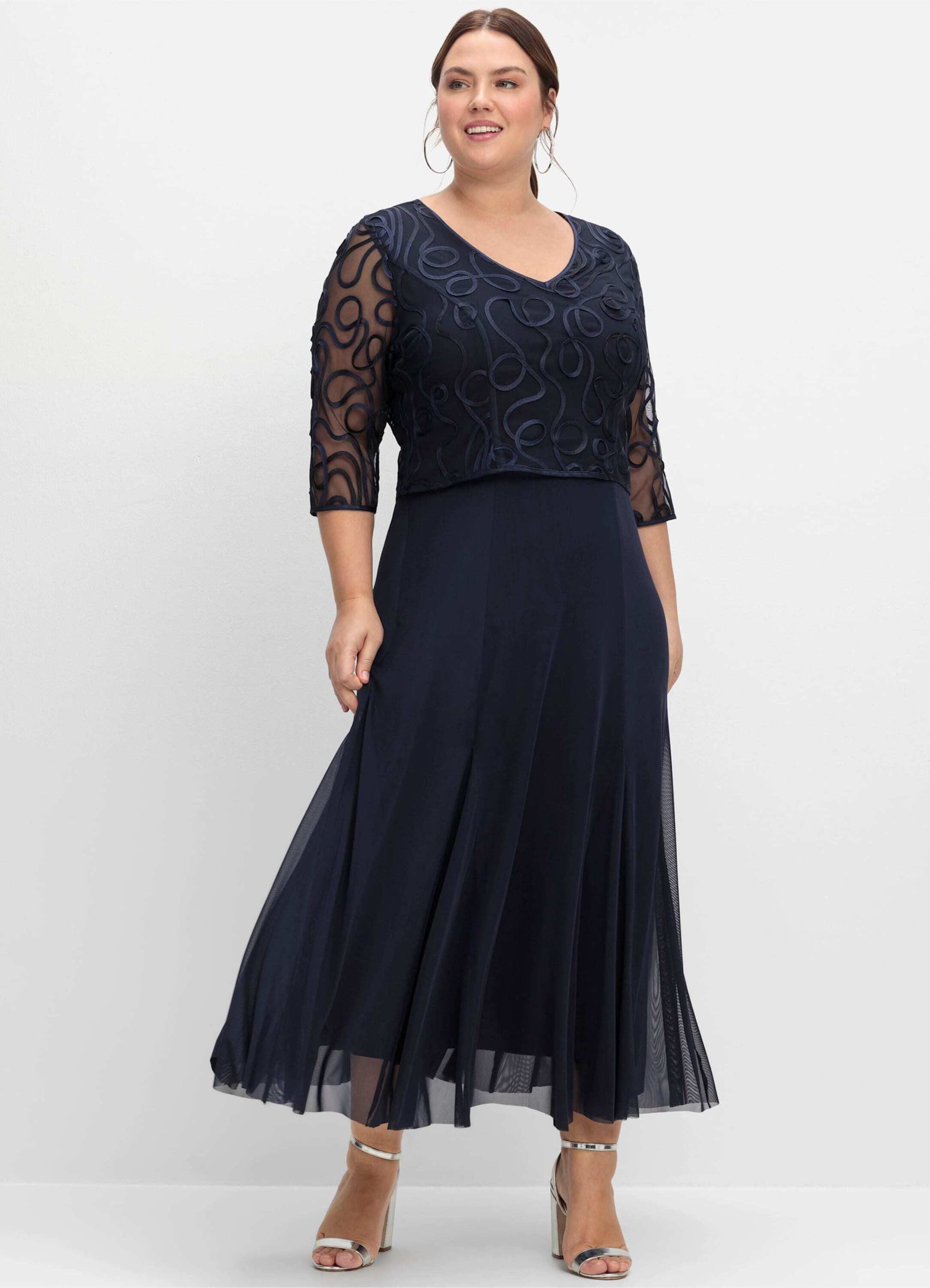 Sheego Etuikleid Abendkleid 3/4-Arm aus Mesh, mit Zierborten