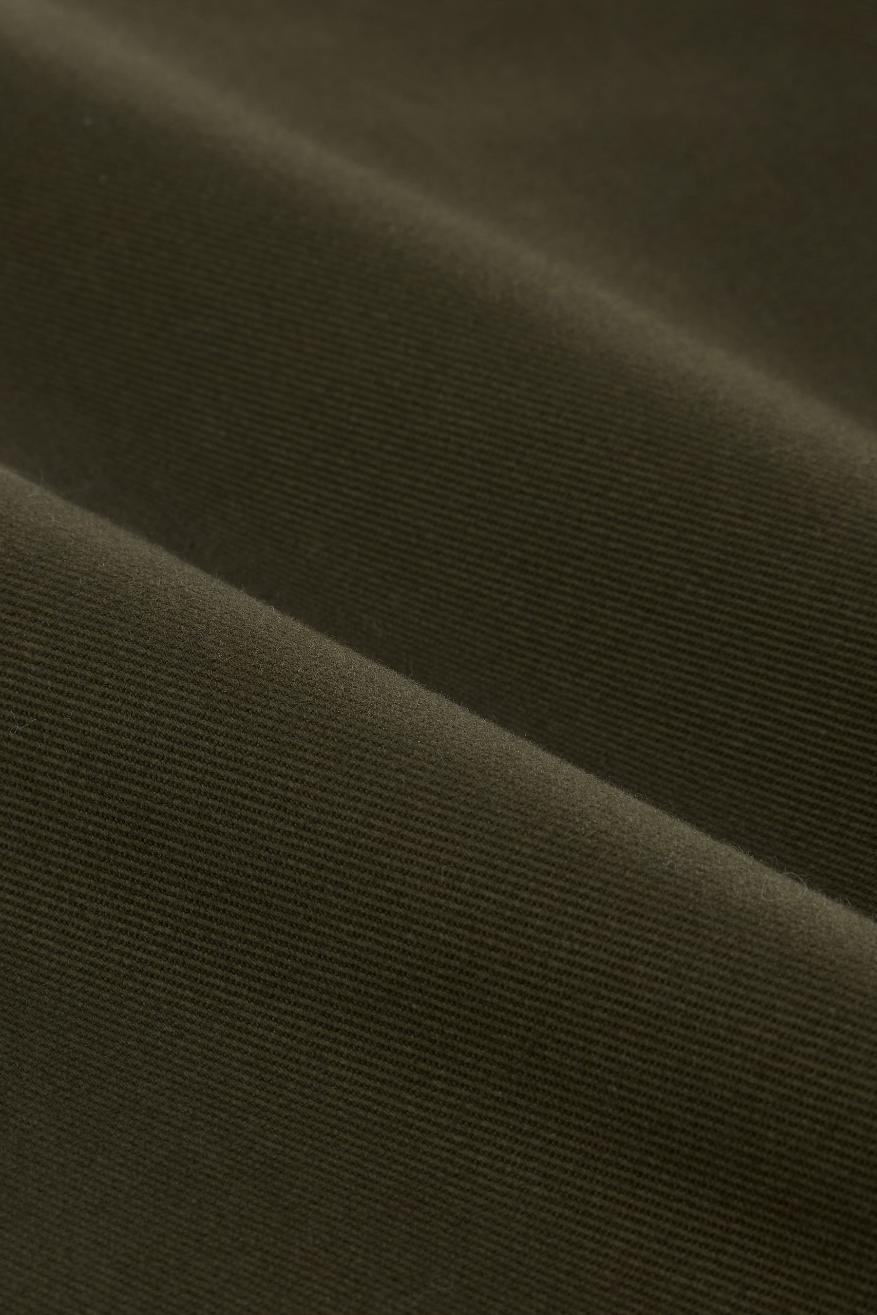 Next Chinohose Edle angeraute Straight Fit Chinohose mit Gürtel (1-tlg)