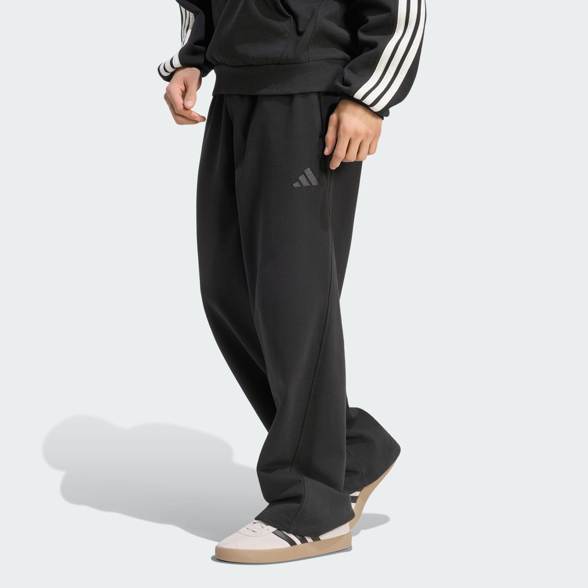 adidas Sportswear Jogginghose ADIDAS KIT HOSE, WEIT GESCHNITTEN, KLEINES LOGO (1-tlg)