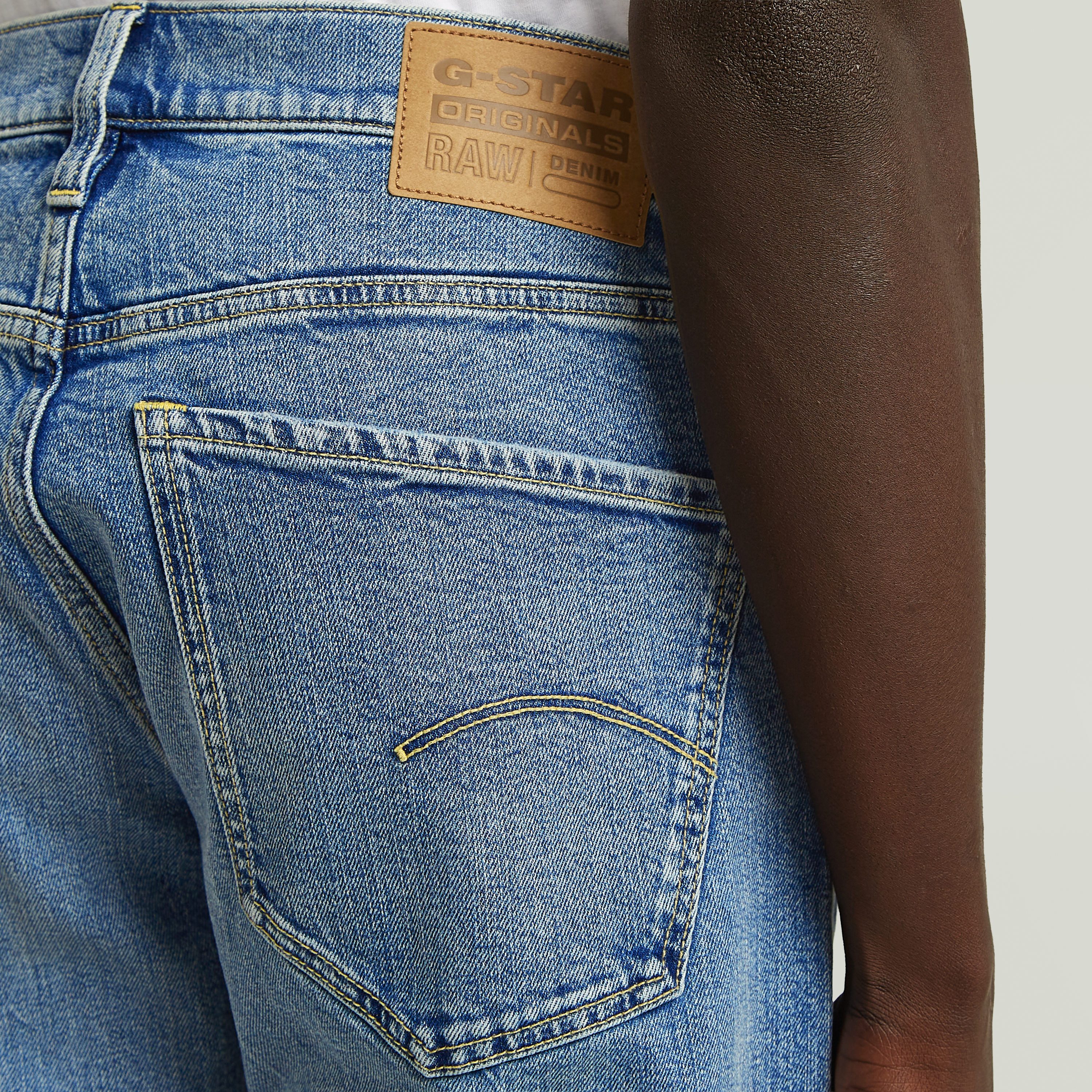 G-STAR Straight-Jeans Mosa Straight mit hellen Nähten – Bild 3 von 5