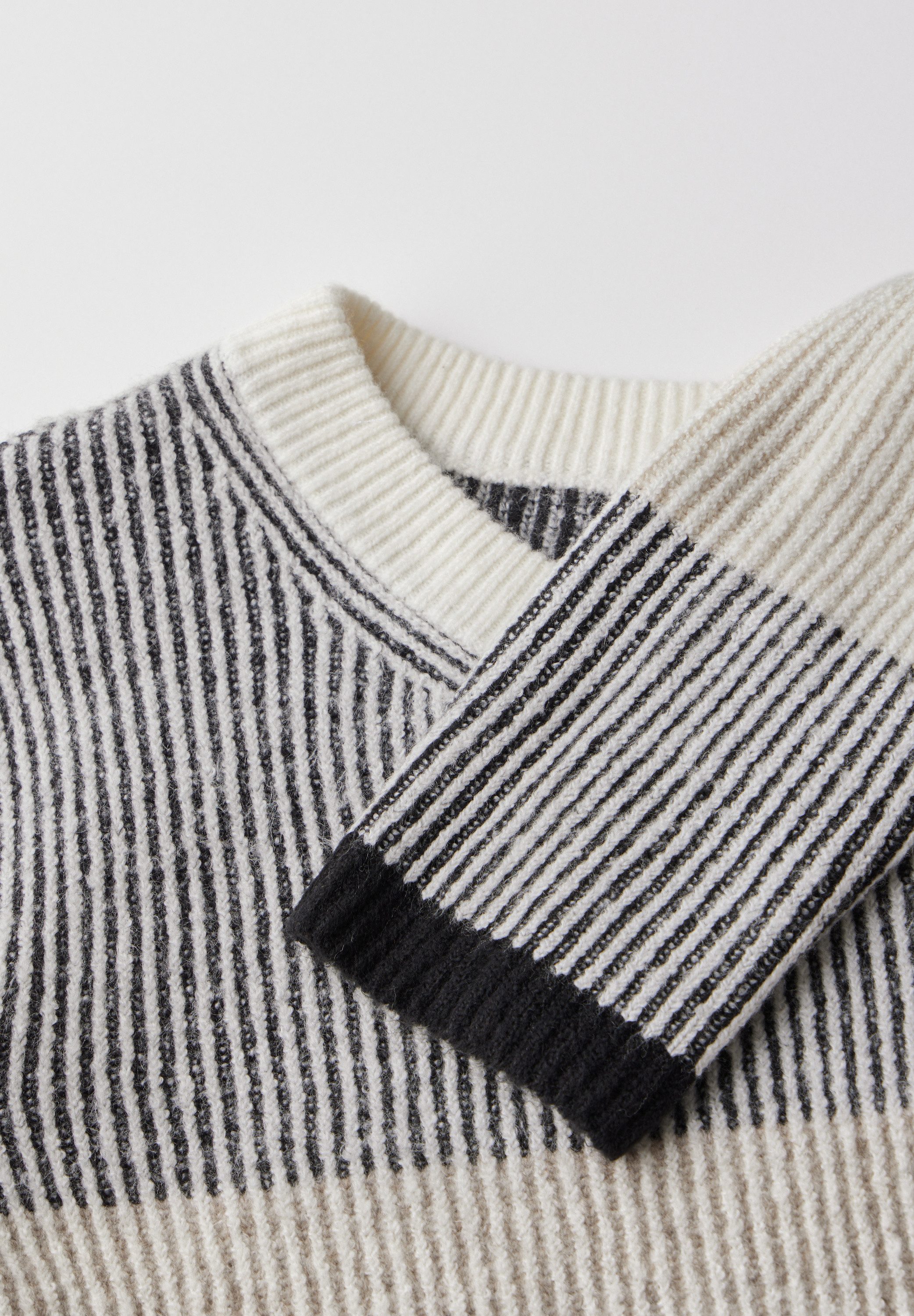 CECIL Strickpullover mit Rundhalsausschnitt