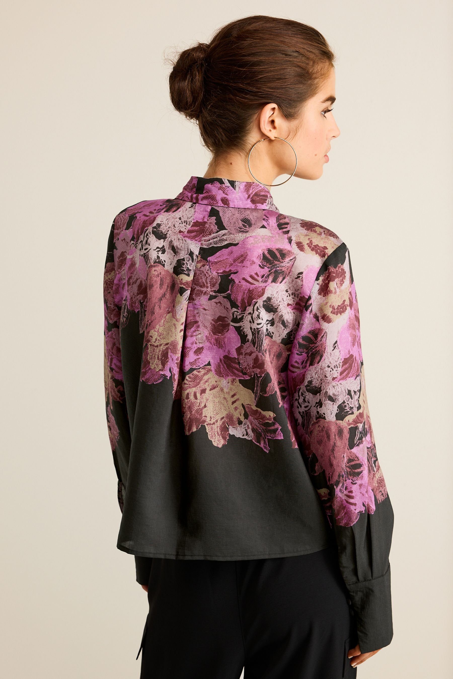 Next Floral Placement (1-tlg) mit Bluse Purple/Black langen Ärmeln Langarmbluse transparenten