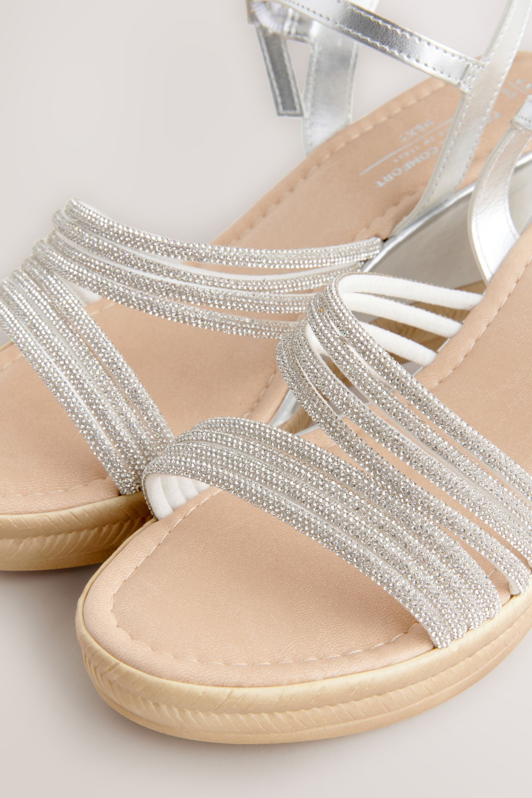 Next Forever Comfort® Plateau-Keilabsatzschuhe Keilsandalette (1-tlg)