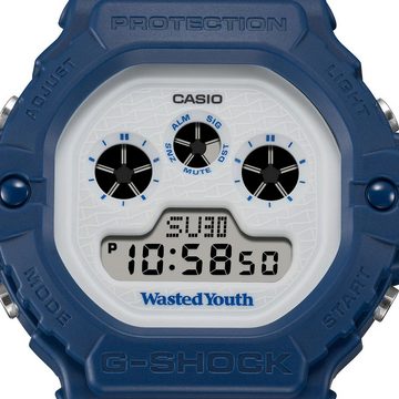 CASIO G-SHOCK Digitaluhr Casio x Wasted Youth G-Shock DW-5900WY-2ER (Blau)