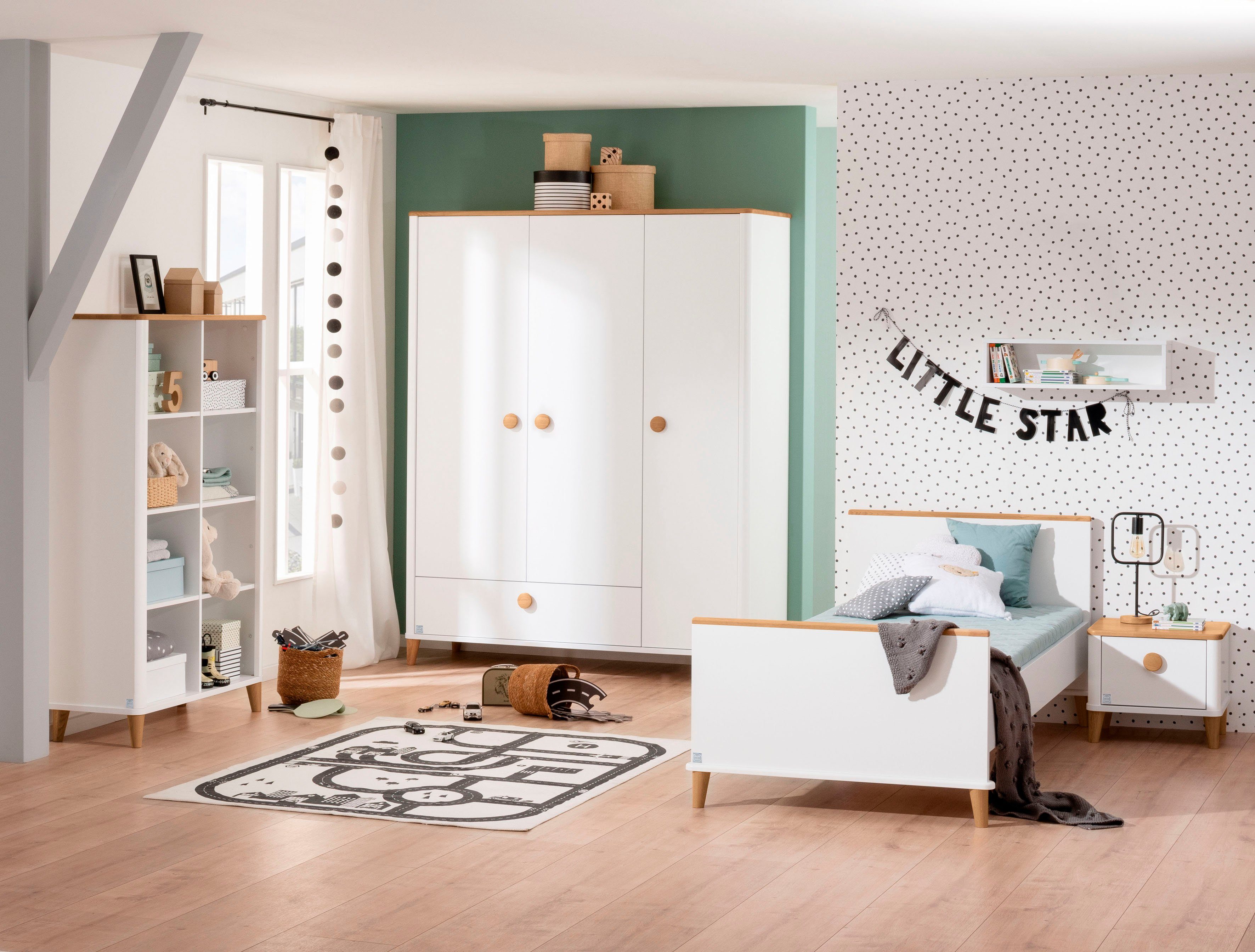 PAIDI Kleiderschrank LOTTE & FYNN Steiff by PAIDI, 3 Türen und 1 Schublade mit Soft-Close inkl. Kleiderstangen und Einlegeböden, Schrank in Weiß mit Massivholz