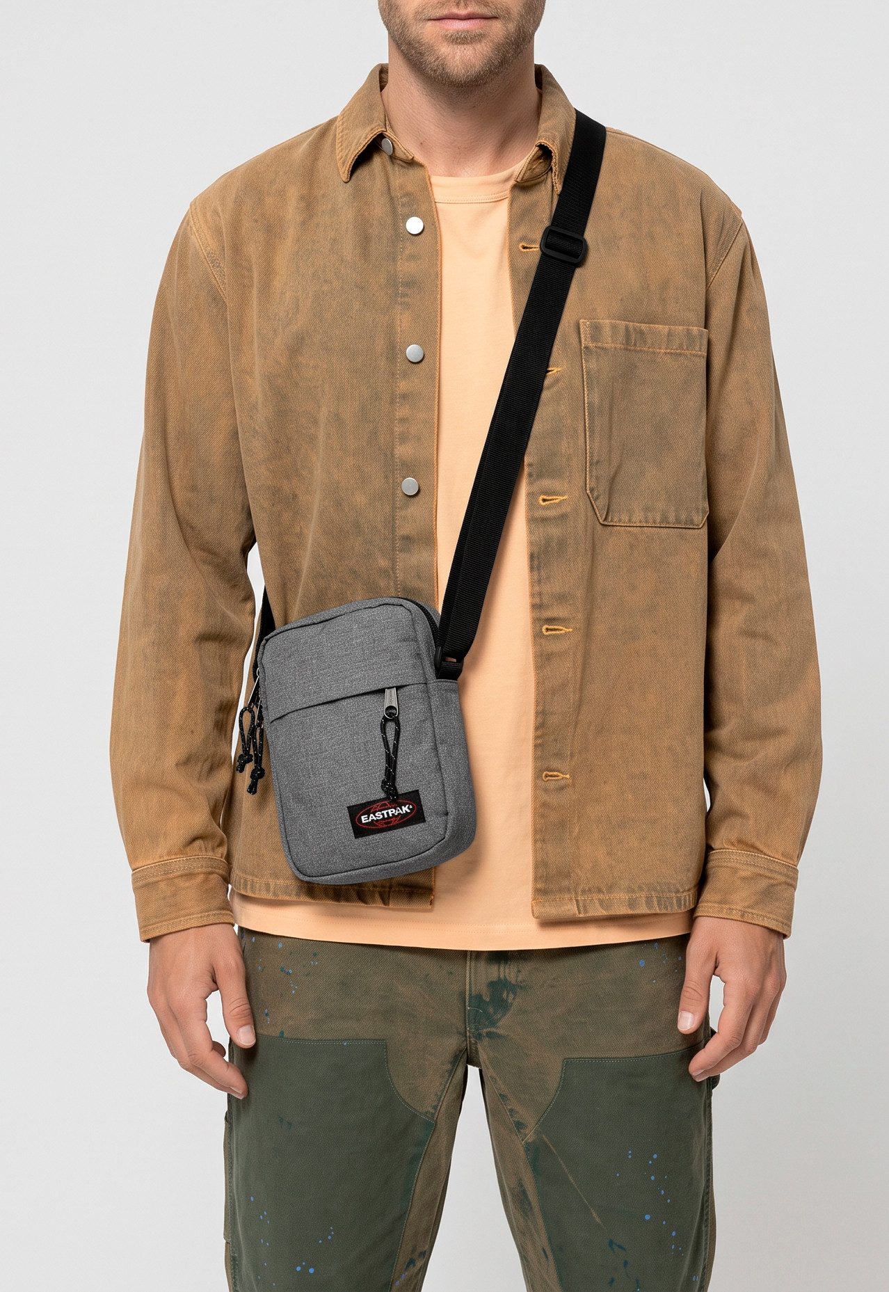 Eastpak Schultertasche THE ONE, Kleine Umhängetasche, Crossbody Bag mit mehreren Fächern