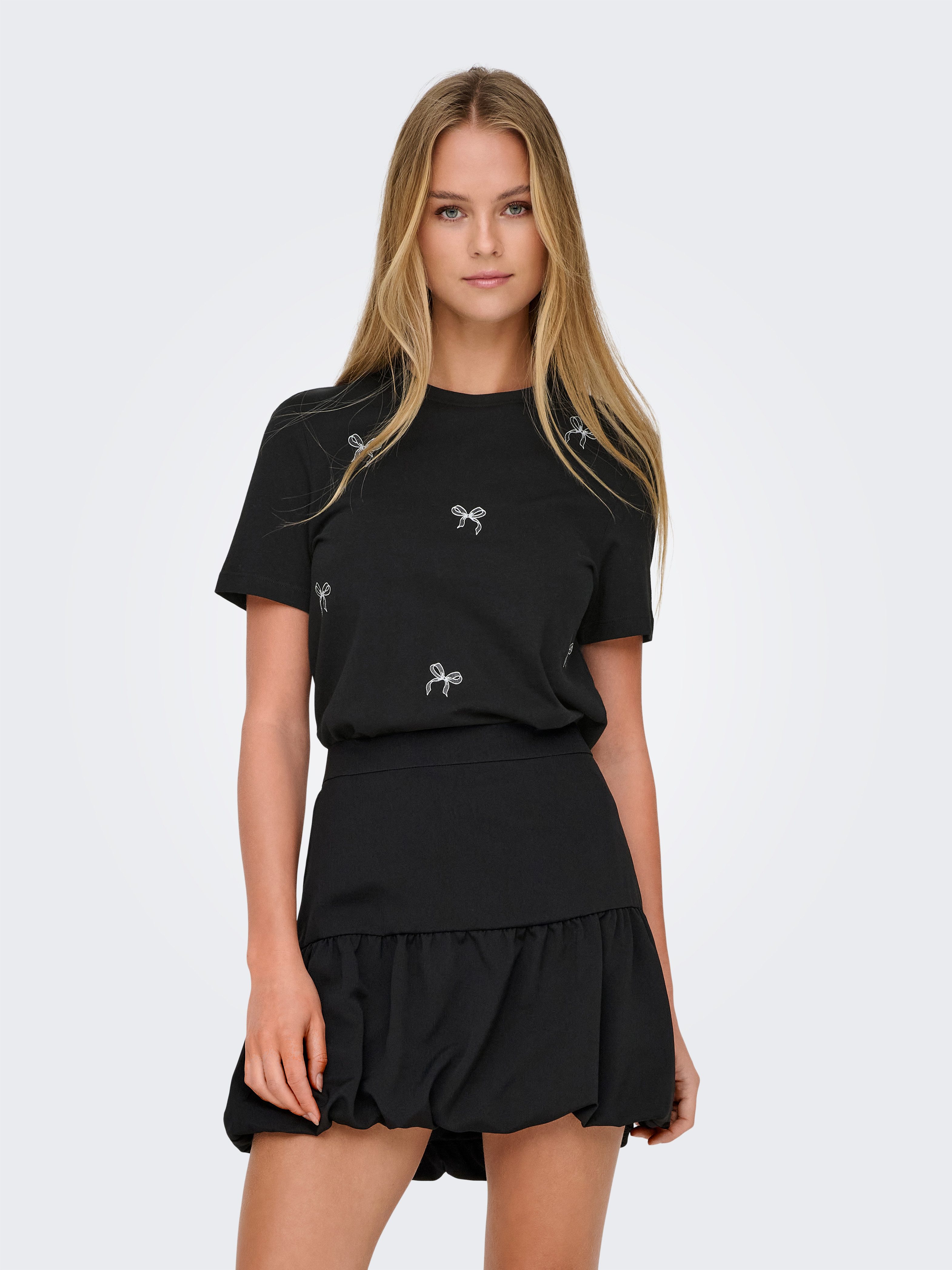 ONLY Kurzarmshirt ONLKITA LIFE REG S/S günstig online kaufen