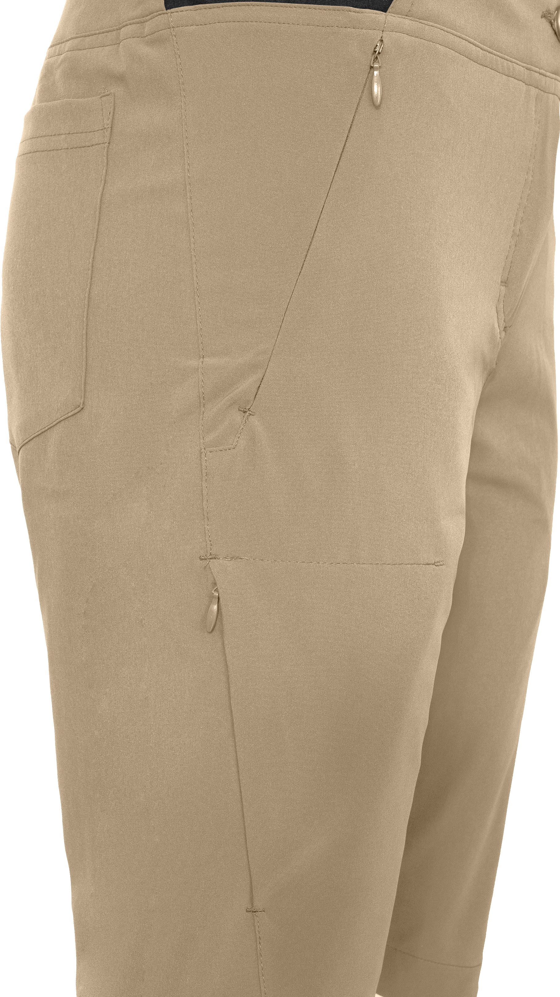 Bergson Outdoorhose AALBORG Vario Bermuda Damen Wandershorts, recycelt, elastisch, sportlich, Normalgrößen, bei