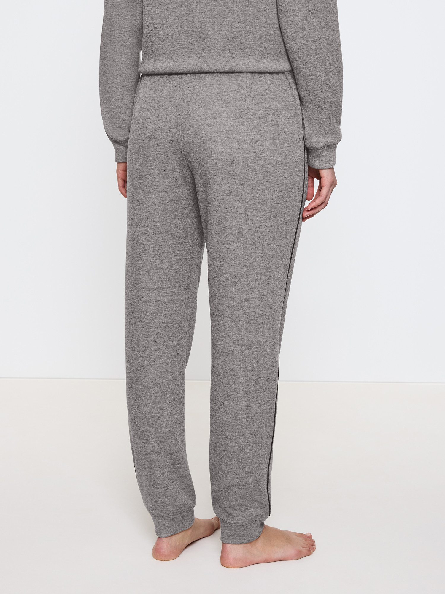 Triumph Pyjamashorts MyWear Lounge Trousers Falten auf der Vorderseite - schmal geschnitten - mit Taschen