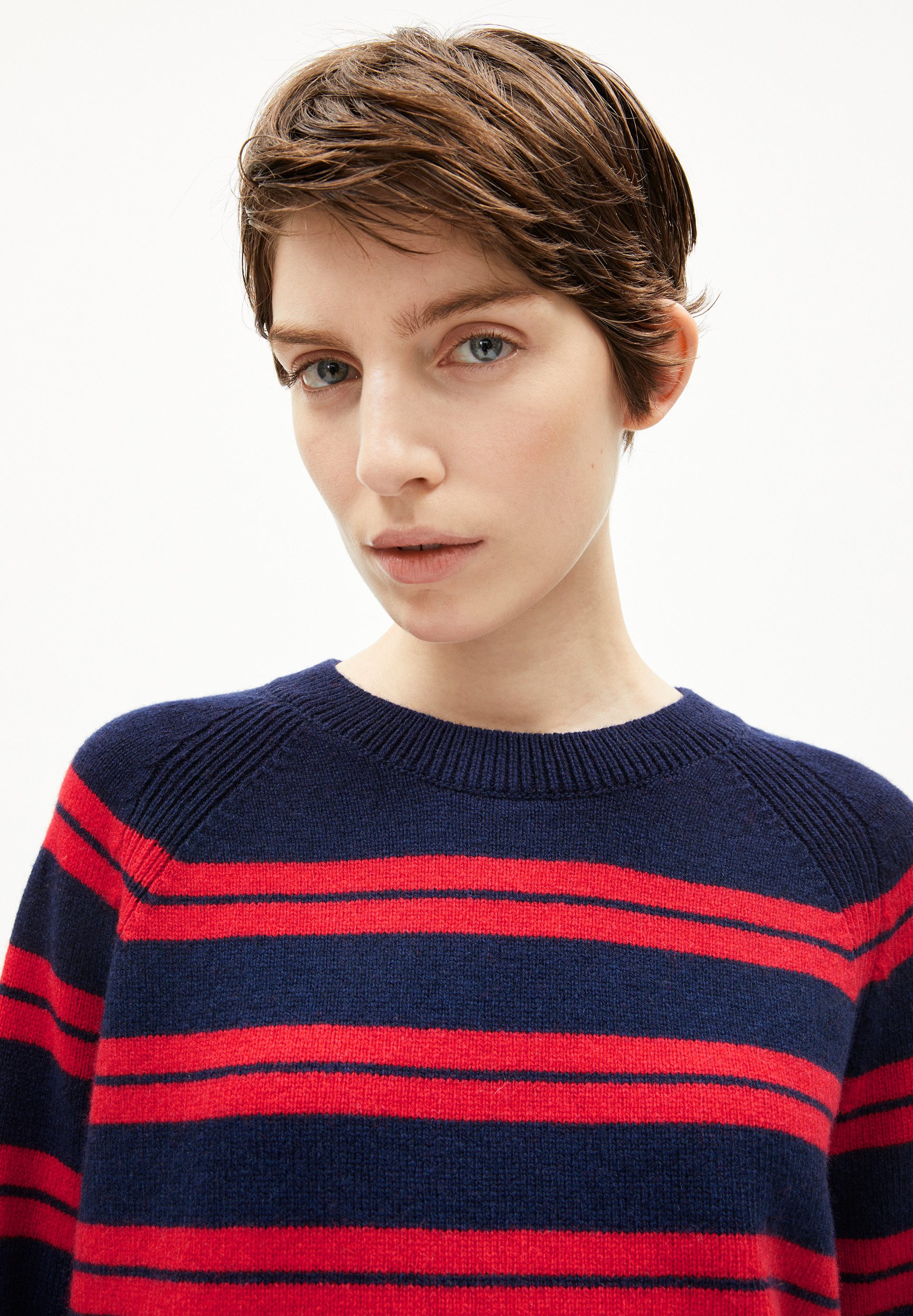 Armedangels Strickpullover LILIRIAA FINE STRIPES Pullover aus Bio-Woll Mix Loose Fit