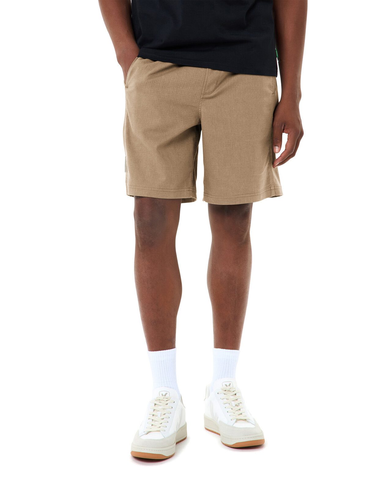 VAUDE Funktionshose Men's Redmont Shorts IV (1-tlg) schnellstrocknende und strapazierfähige Outdoor-Hose