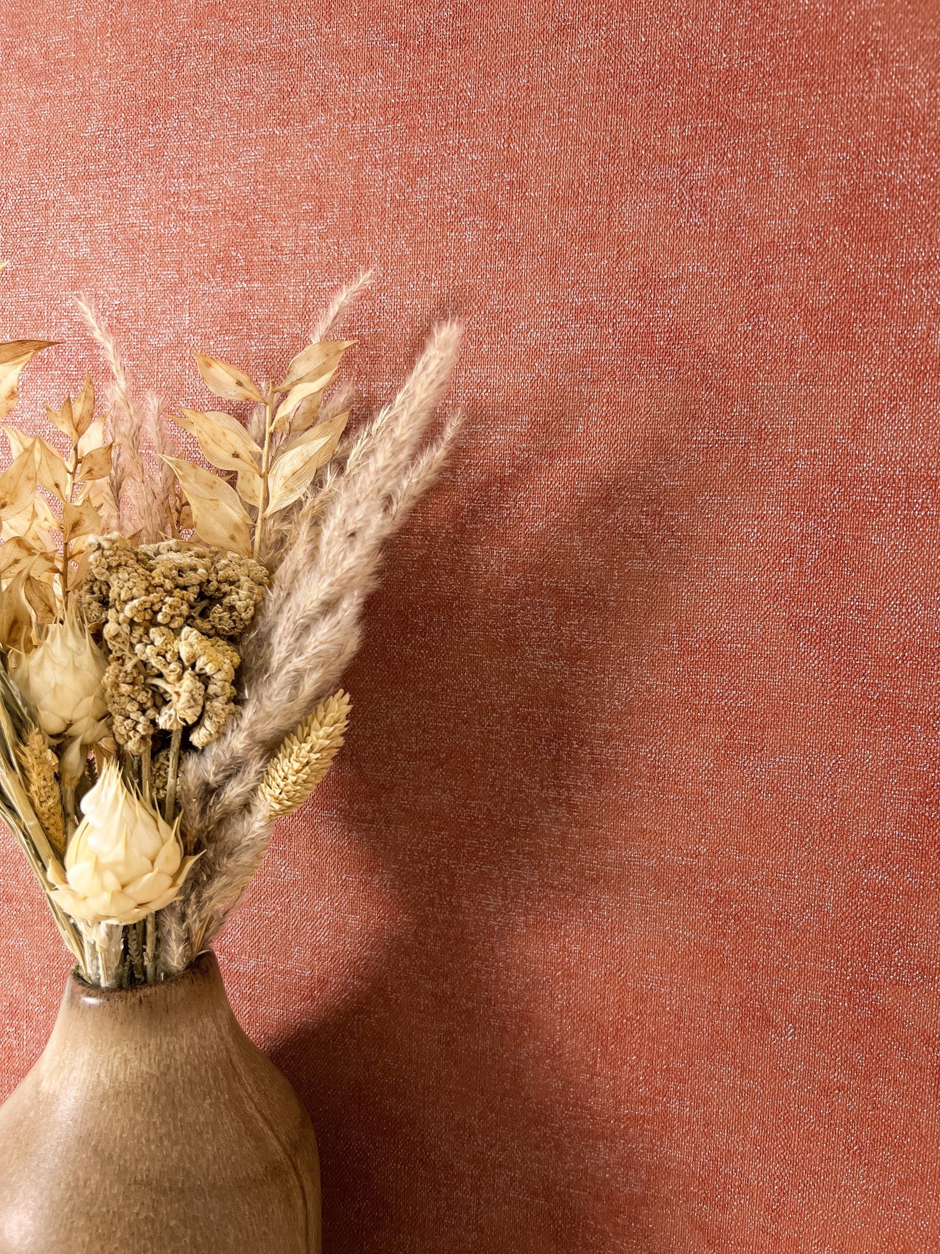 Newroom Vliestapete Co. 15 Marsala Red Tapete Universal Unifarbe,Struktur,Leicht glänzend, Rosa Tapete Modern Unifarbe - Einfarbig Leinen-Optik Dunkelrosa Rot Uni Minimalistisch Struktur Leicht glänzend für Wohnzimmer Schlafzimmer Küche, Einfarbig