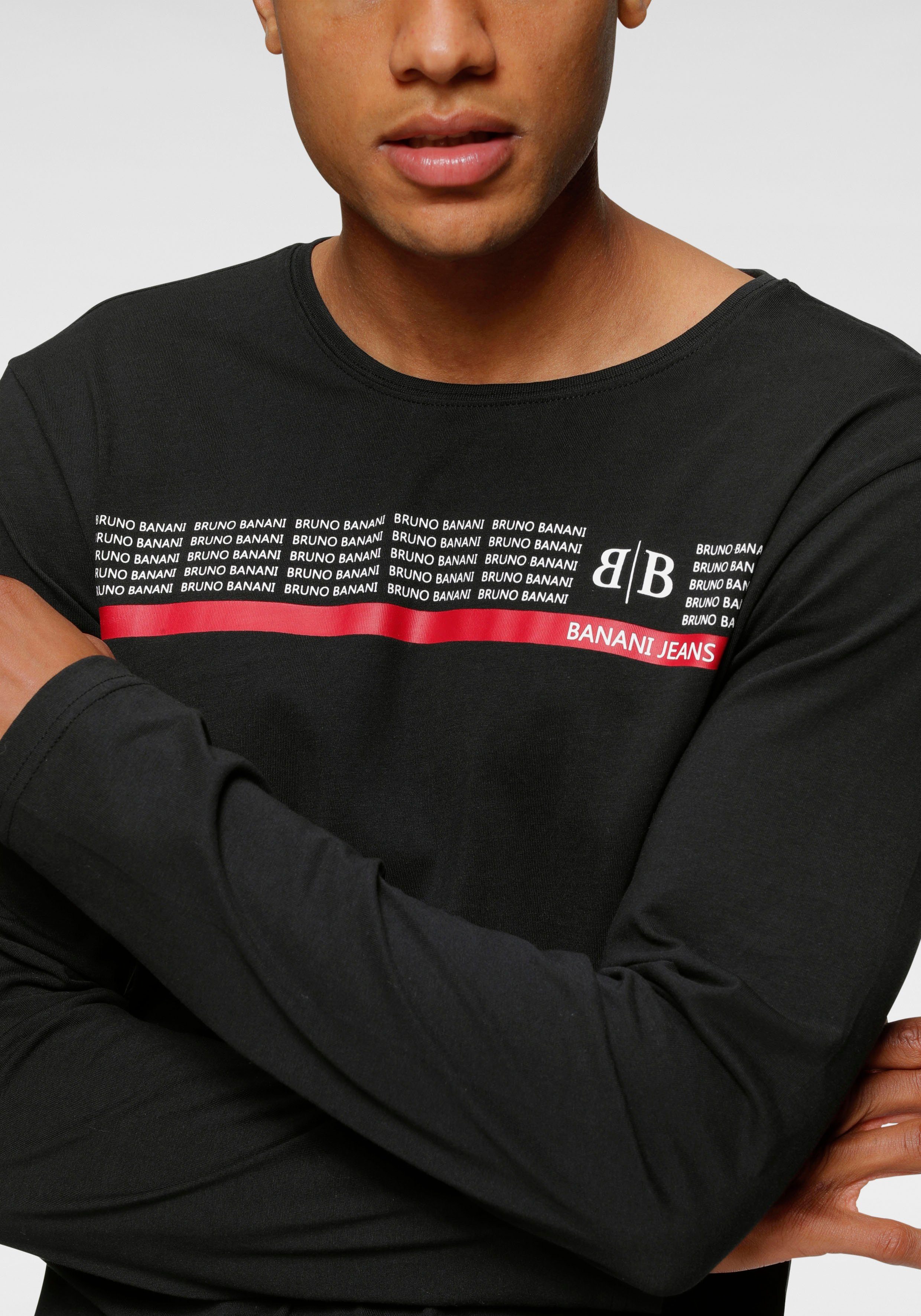 Bruno Banani Langarmshirt schmal geschnitten, mit lässigem und peppigem Aufdruck