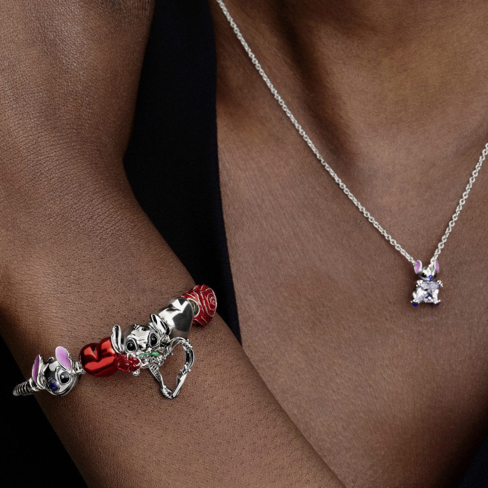 Pandora Charm-Einhänger 794378C01, Stitch mit roter Rose