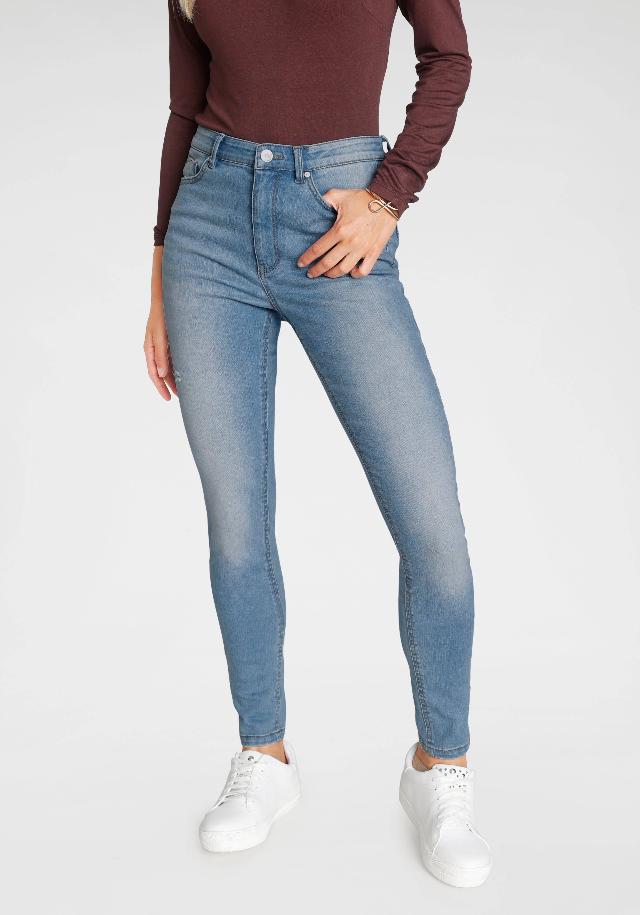 ONLY Skinny-fit-Jeans "ONLPAOLA – Extra-eng geschnittene Jeans mit figurfor günstig online kaufen