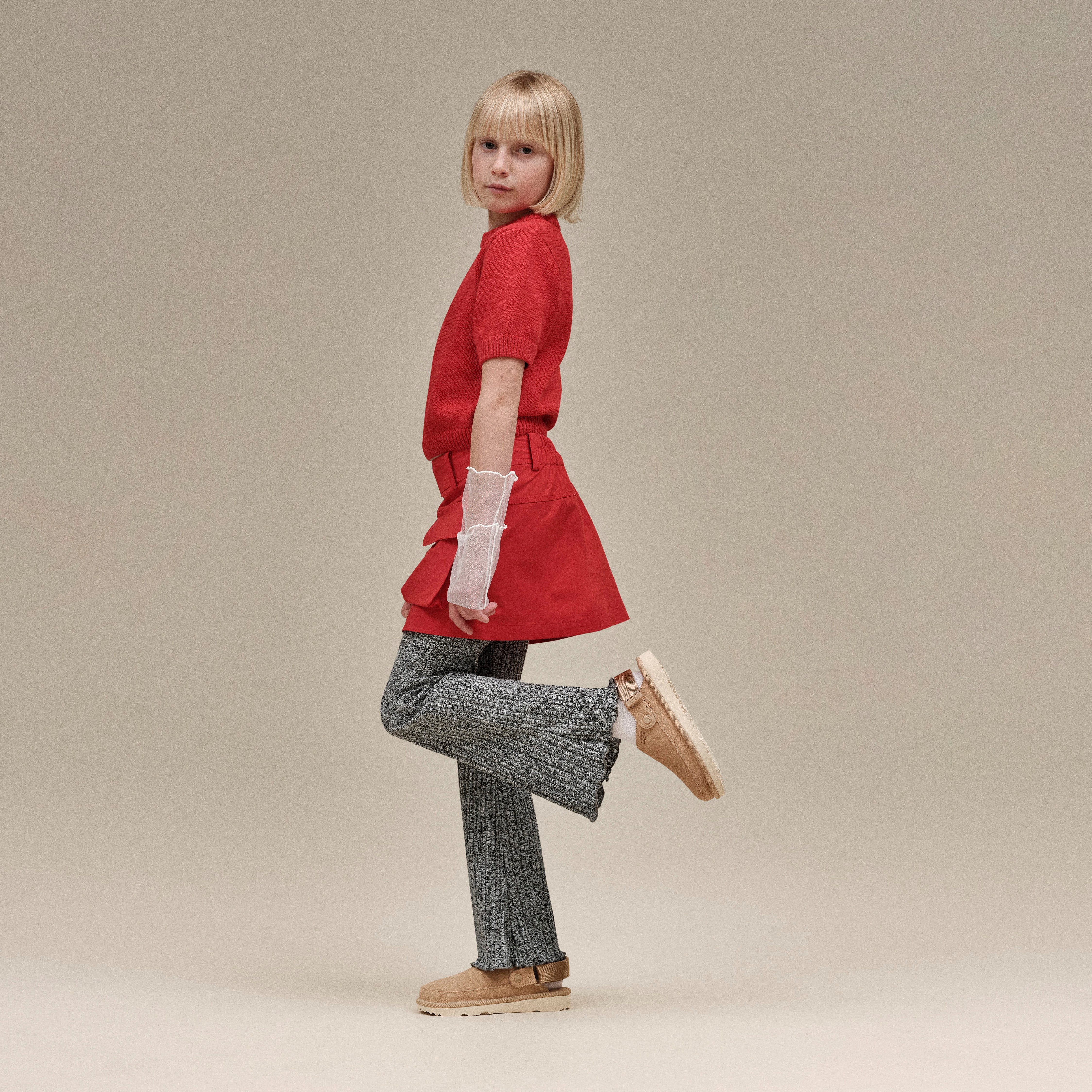 UGG KID´S GOLDENSTAR CLOG Clog, Hausschuh, Mule, Plateauschuh mit schwenkbarem Fersenriemchen