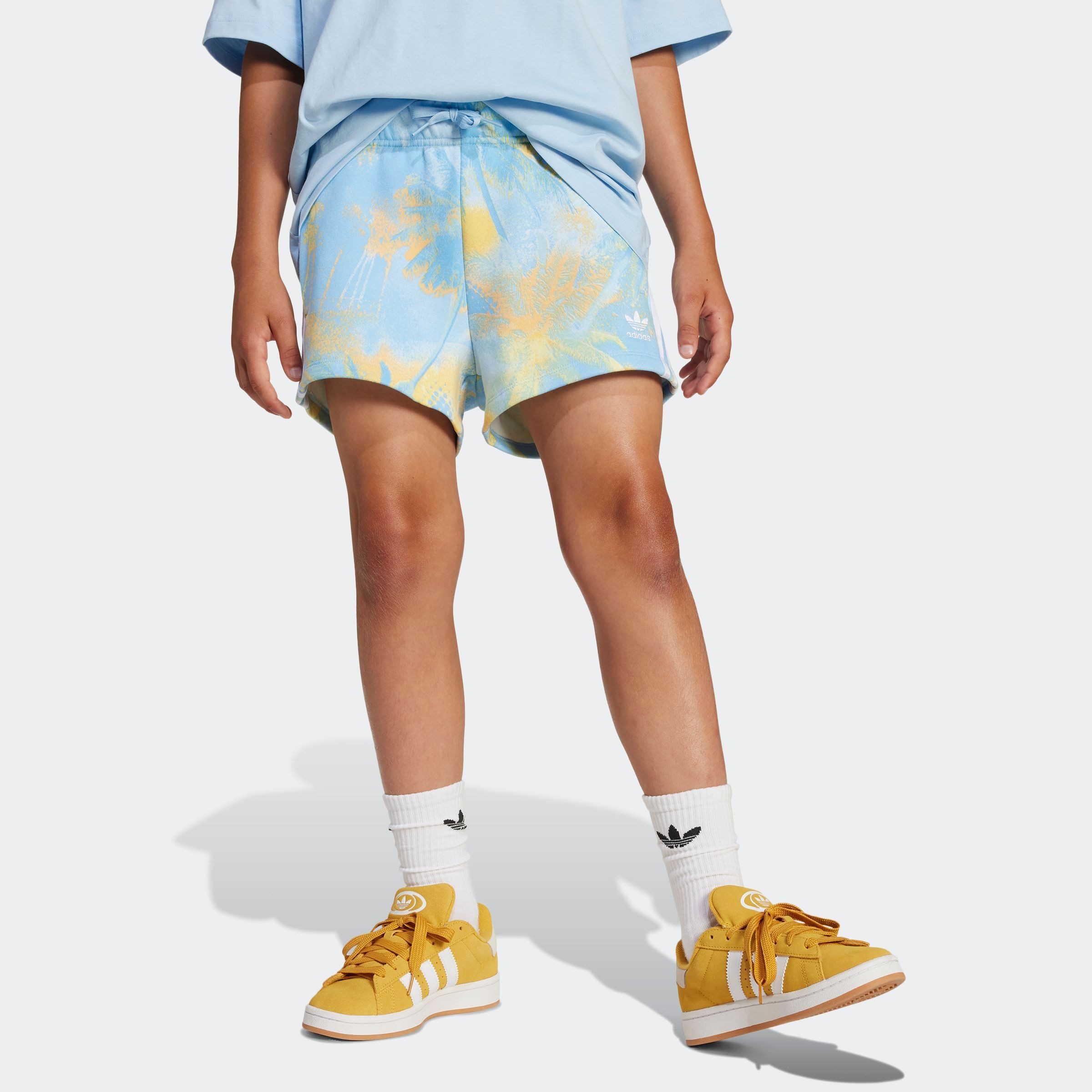 adidas Originals Shorts KIDS sportlicher Stil mit 80s-Vibes, 3-Streifen an den Seiten