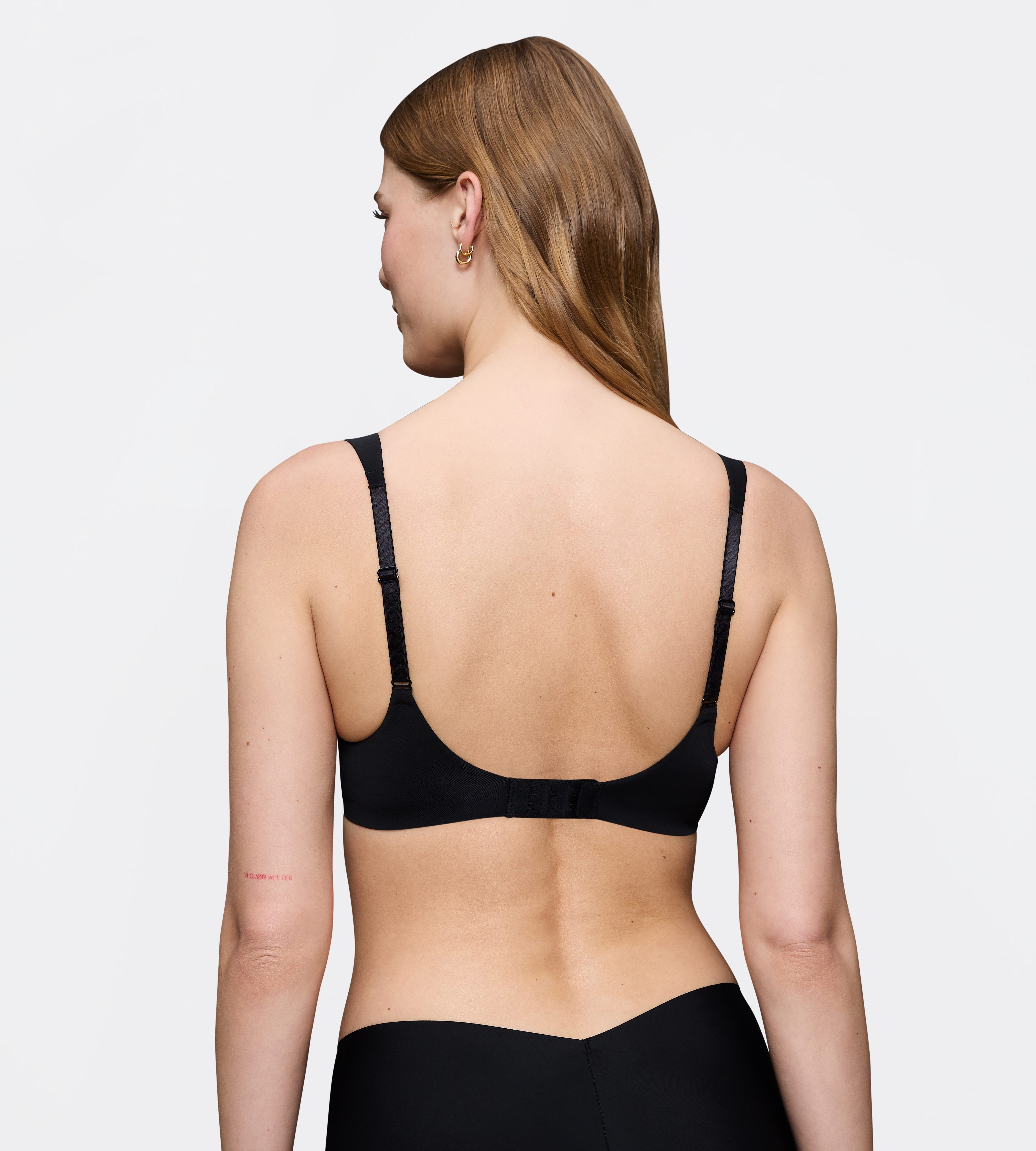 Triumph Bügel-BH Body Make-Up Illusion mit tiefem Dekolleté, gepolsterte Cups, Komfort-Bügel, Microfaser