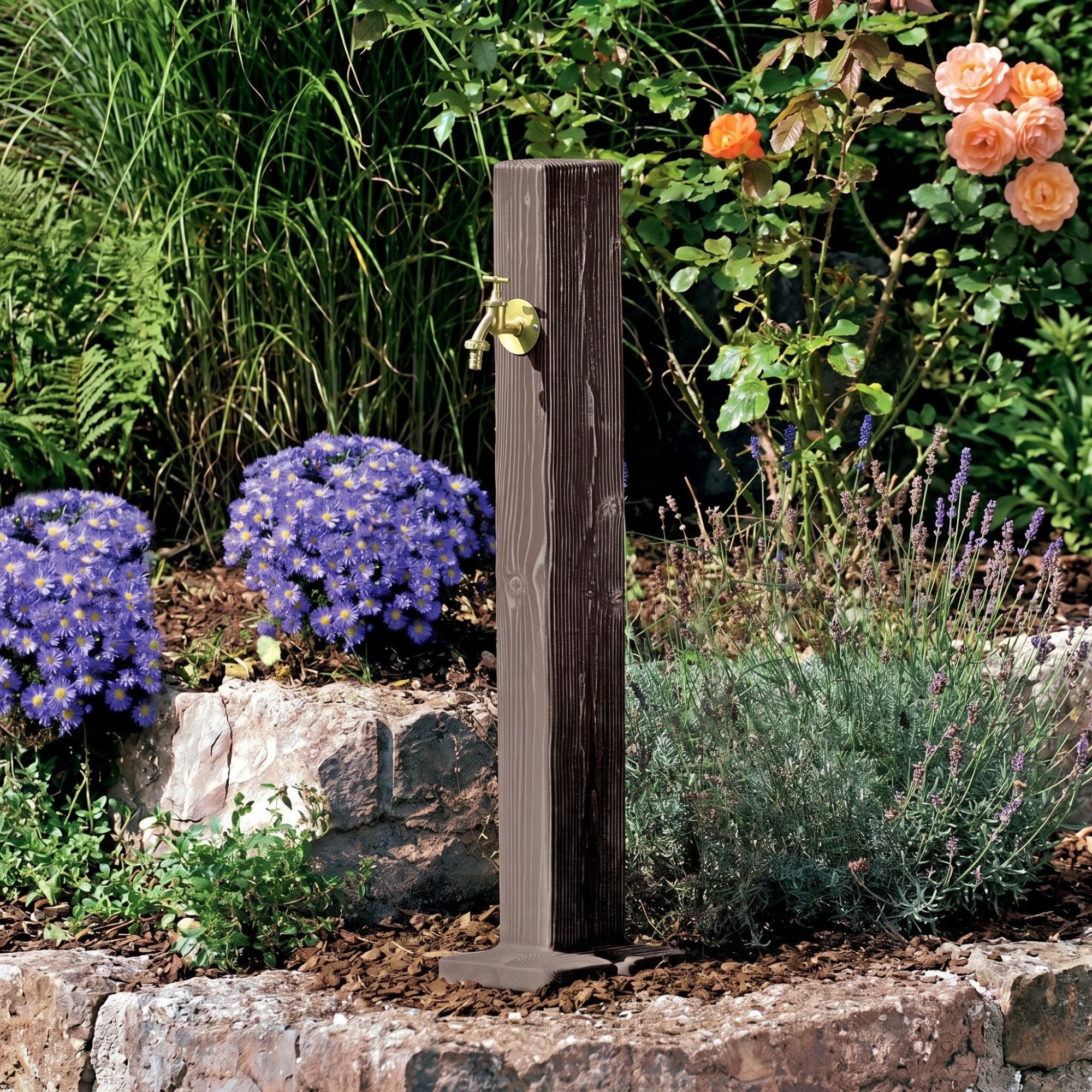 YourCasa Gartenbrunnen Forest Wassersäule Garten Holzoptik, Made in Europe, Holzoptik, Bodenplatte
