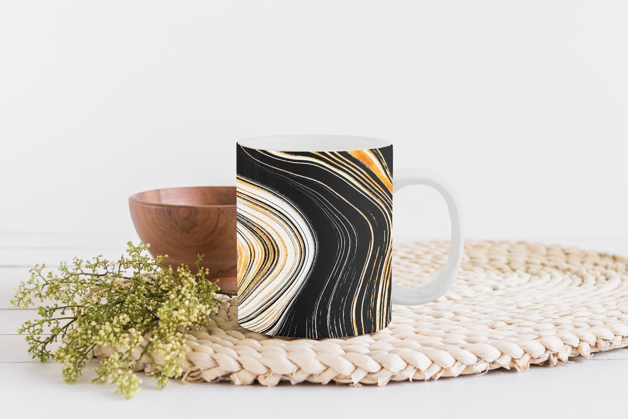 Teetasse, MuchoWow Schwarz, Kaffeetassen, Geschenk - Tasse Keramik, - Gold Teetasse, Marmor Becher,