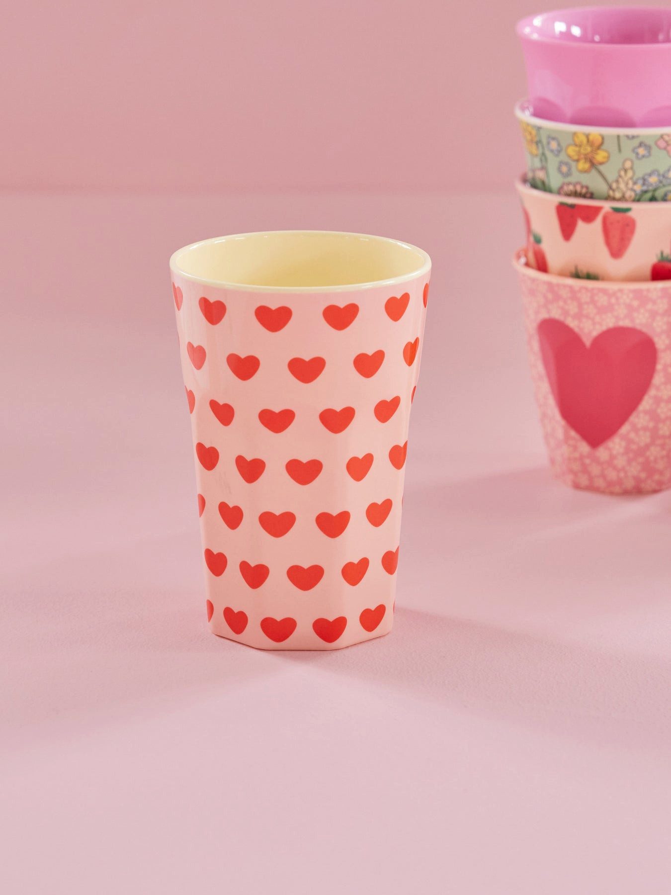 rice Becher Rice Melamin Becher Groß Rosa mit Roten Herzen, 1-tlg., Melamin