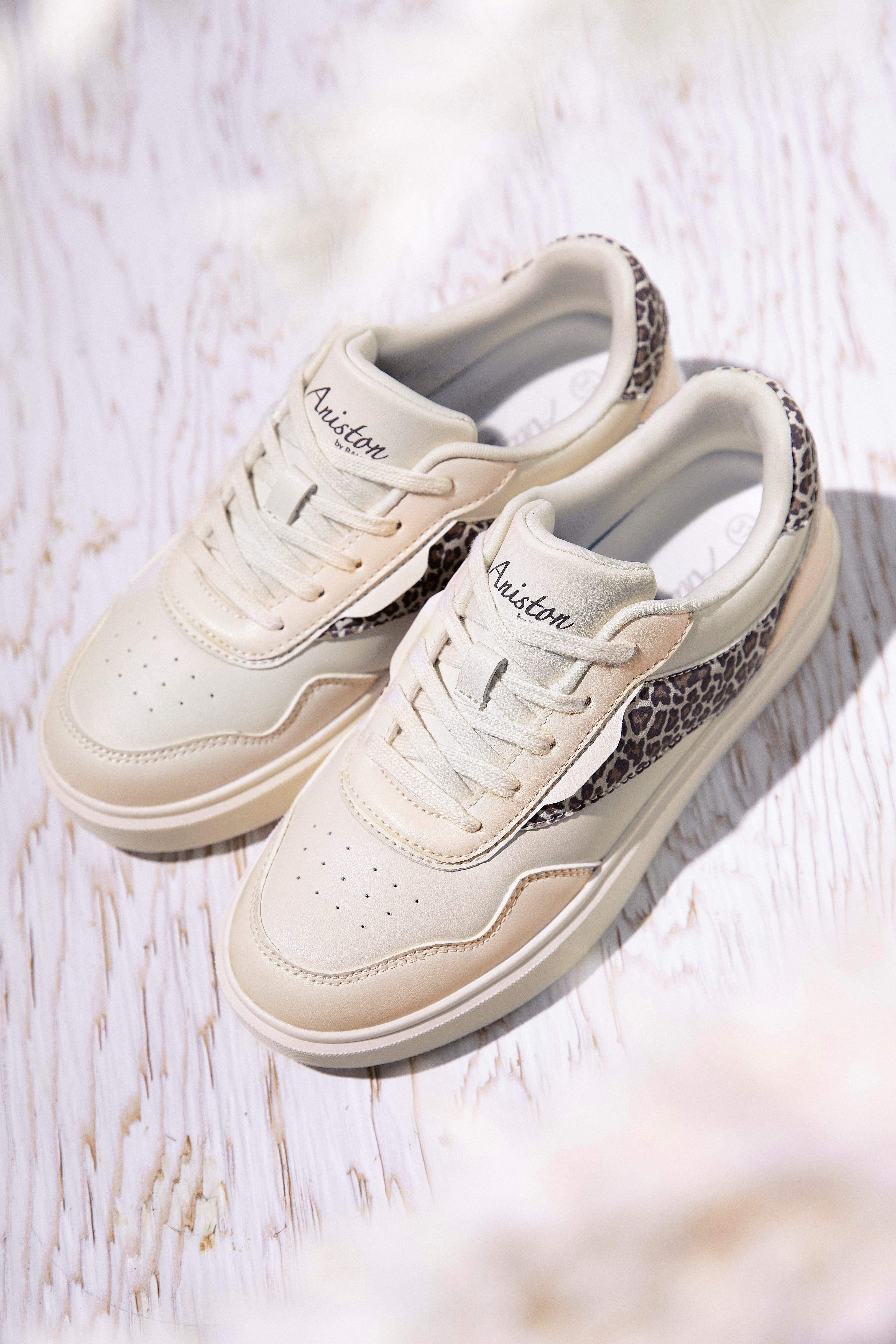 Aniston SHOES Sneaker Schnürschuh, Freizeitschuh mit Animal-Print - NEUE KO günstig online kaufen