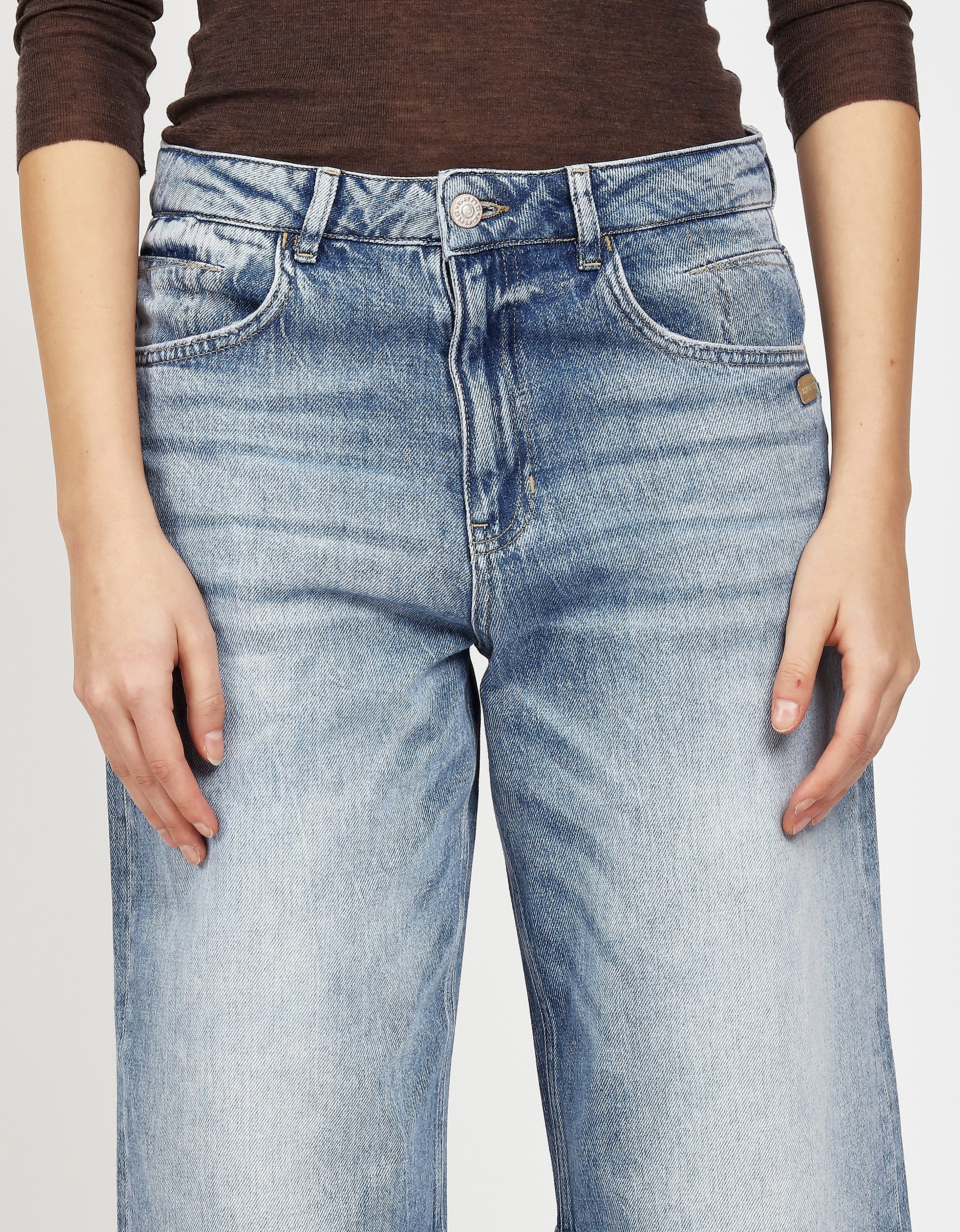 GANG Loose-fit-Jeans 94SARINA mit Abnähern an Knie und Saum