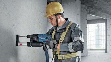 Bosch Professional Bohrhammer GBH 2-21, Mit SDS plus - im Handwerkerkoffer