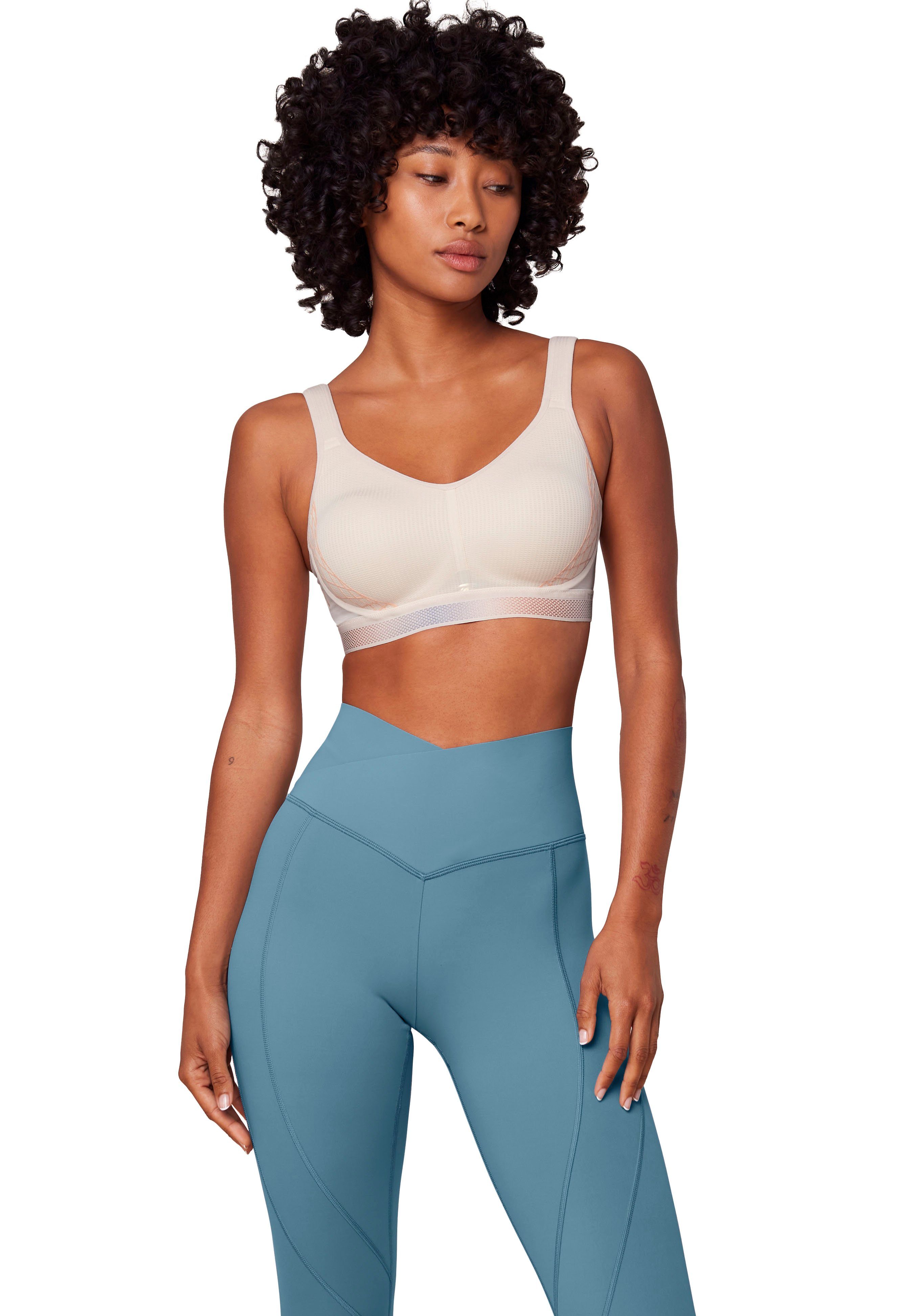 triaction by Triumph Sport-BH Triaction Cardio Flow P EX Cup B-E, - der leichteste Sport-BH der Welt, Basic Dessous