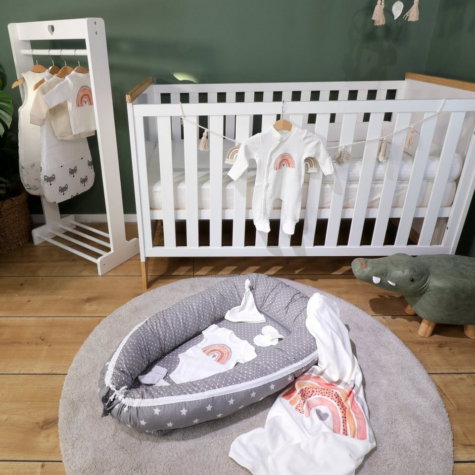 Babydecke Neugeborenen-Set Rikke 9-teilig, Gr. 62 im Regenbogen-Design,  Puckdaddy GmbH