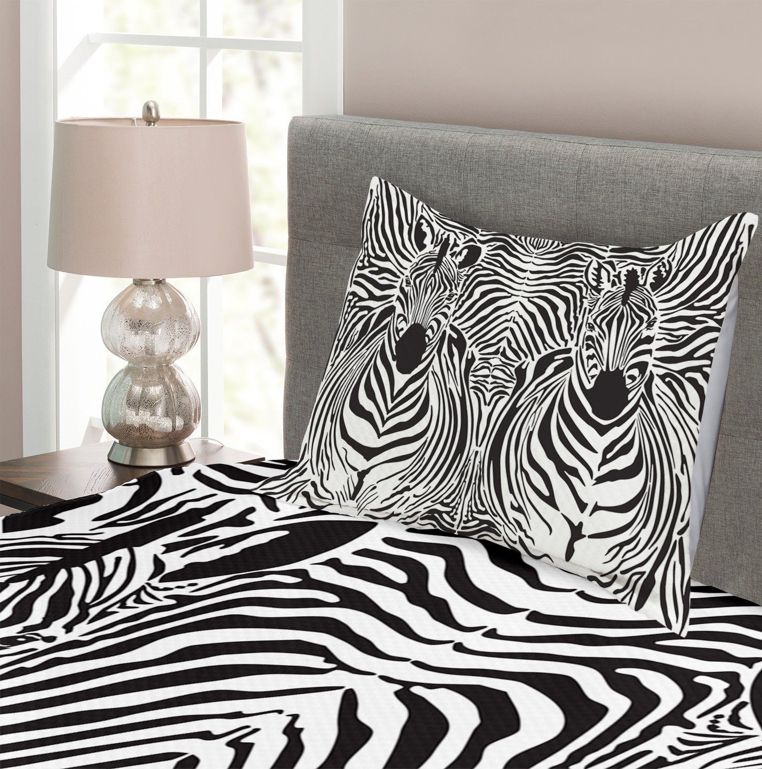 Abakuhaus, Set Waschbar, mit Kissenbezügen Tagesdecke Schwarz-Weiss Zebra-Streifen Safari