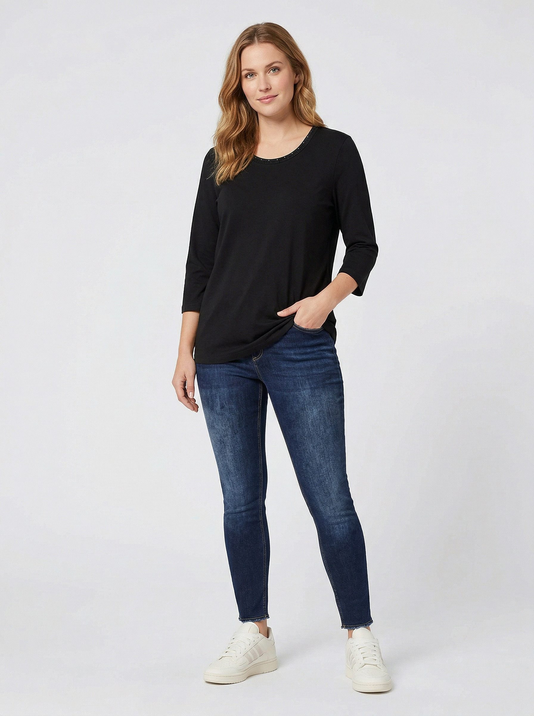 Zum Outfit 10