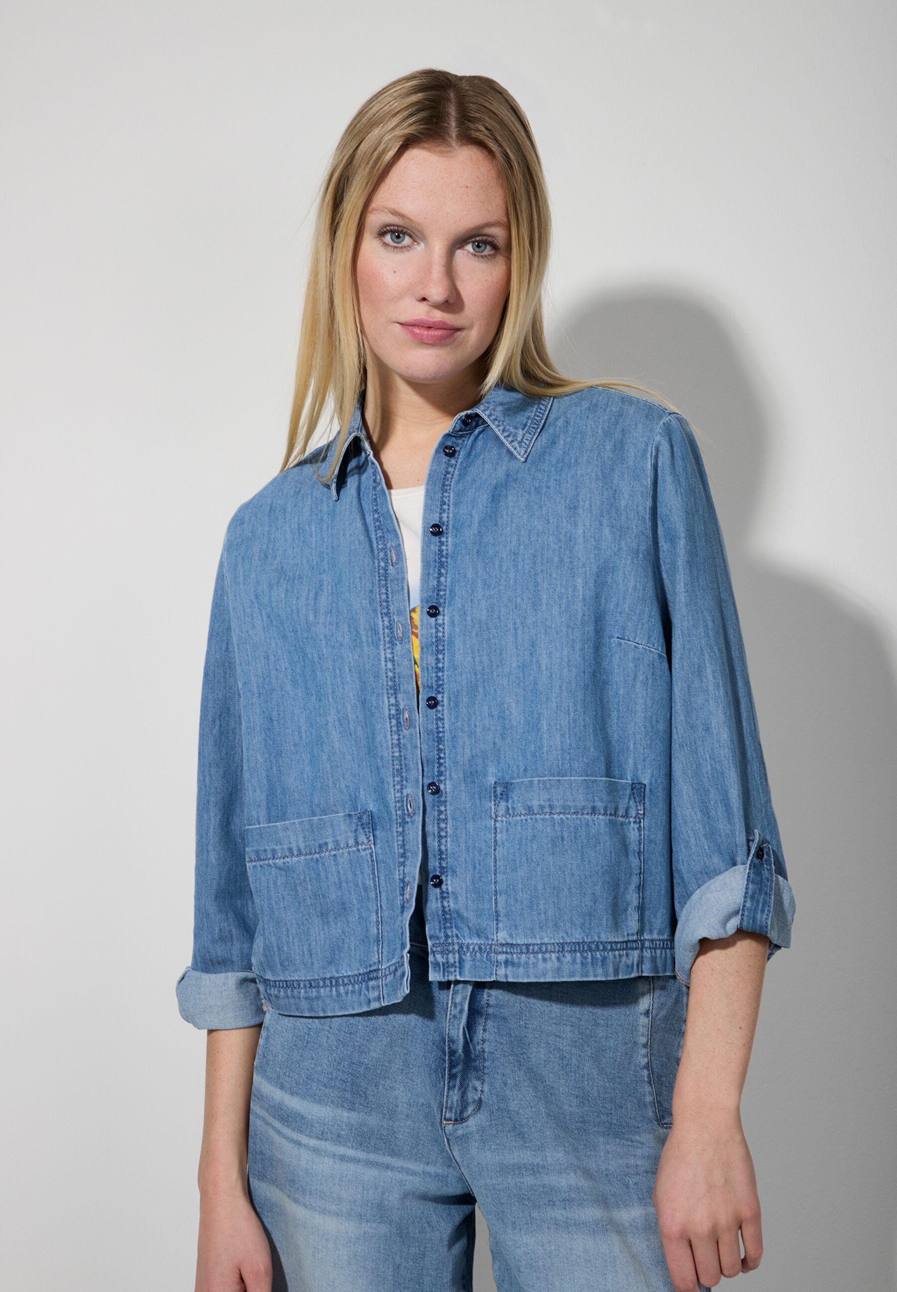 verkürzte Jeansbluse, Frühjahrs-Kollektion günstig online kaufen