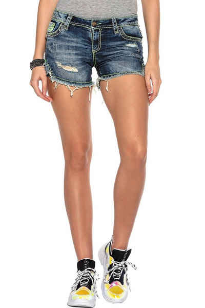 Cipo & Baxx Jeansshorts »Damen kurze Hose WK157« mit dicken Nähten und Nieten