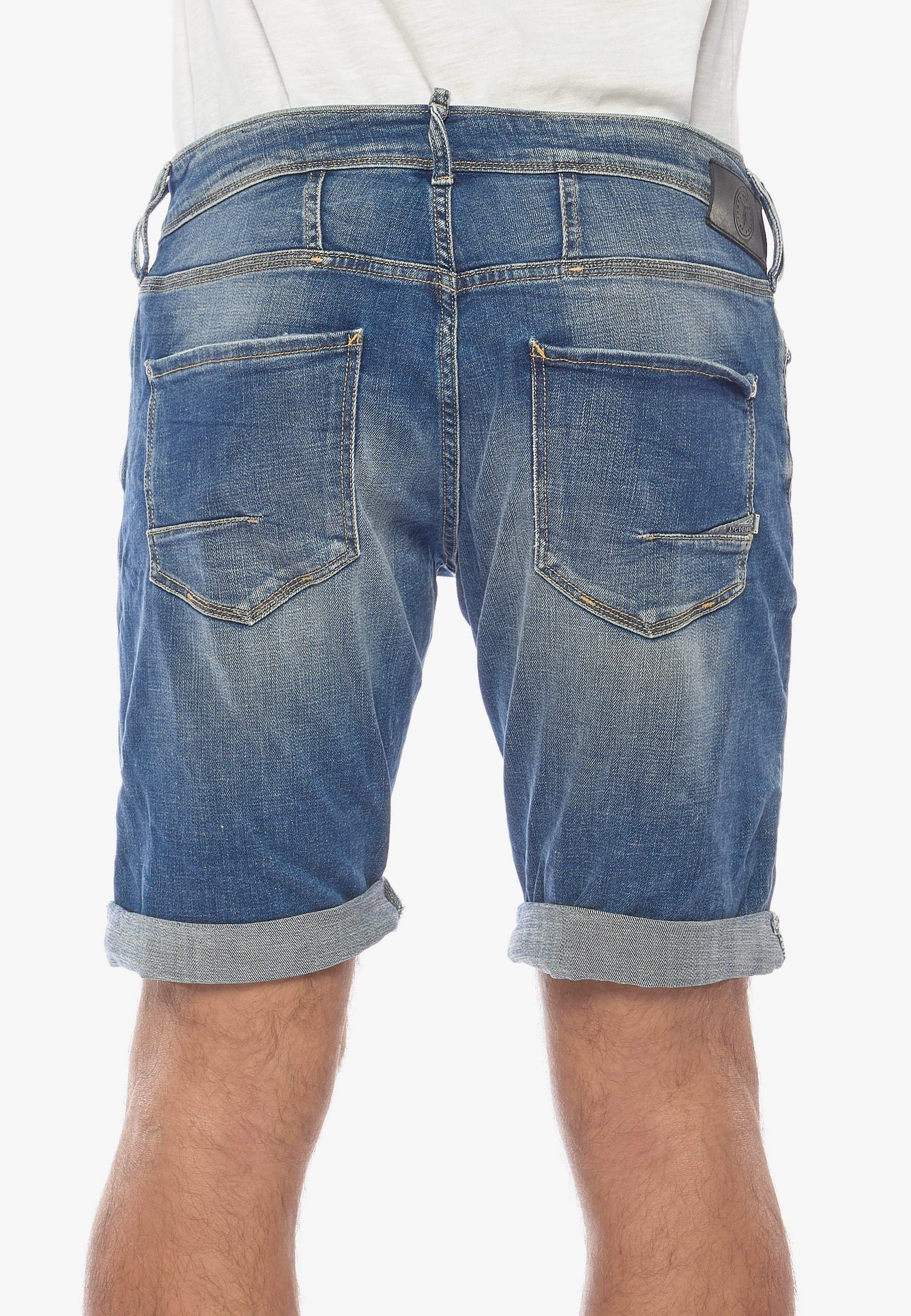 mit Des LAREDO Le Temps Cerises lässiger Shorts Waschung