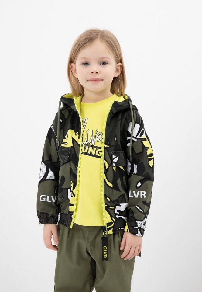 Gulliver Outdoorjacke mit floralem Allover-Print, Mit floralem Allover-Print  und aufgesetzten Pattentaschen