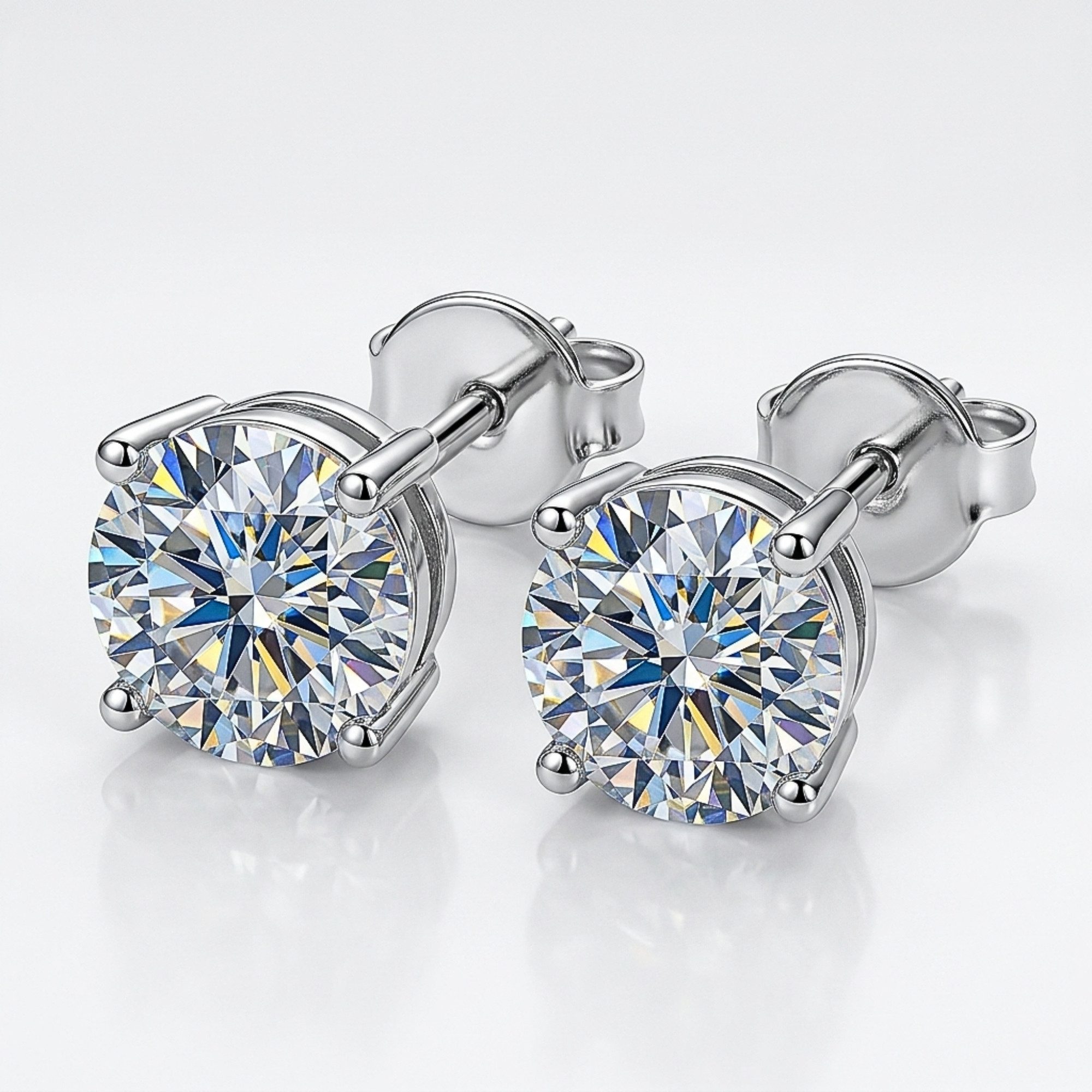 UNIQAL.de Ohrstecker-Set AVENA – Klassischer Diamant-Look mit luxuriöser Moissanit-Brillanz (legendäres Solitär-Design mit maximaler Lichtentfaltung, inkl. Luxus-Etui, Echtheitszertifikat & GRA Zertifizierung), hautverträgliche Materialien, langlebige Qualität und Komfort