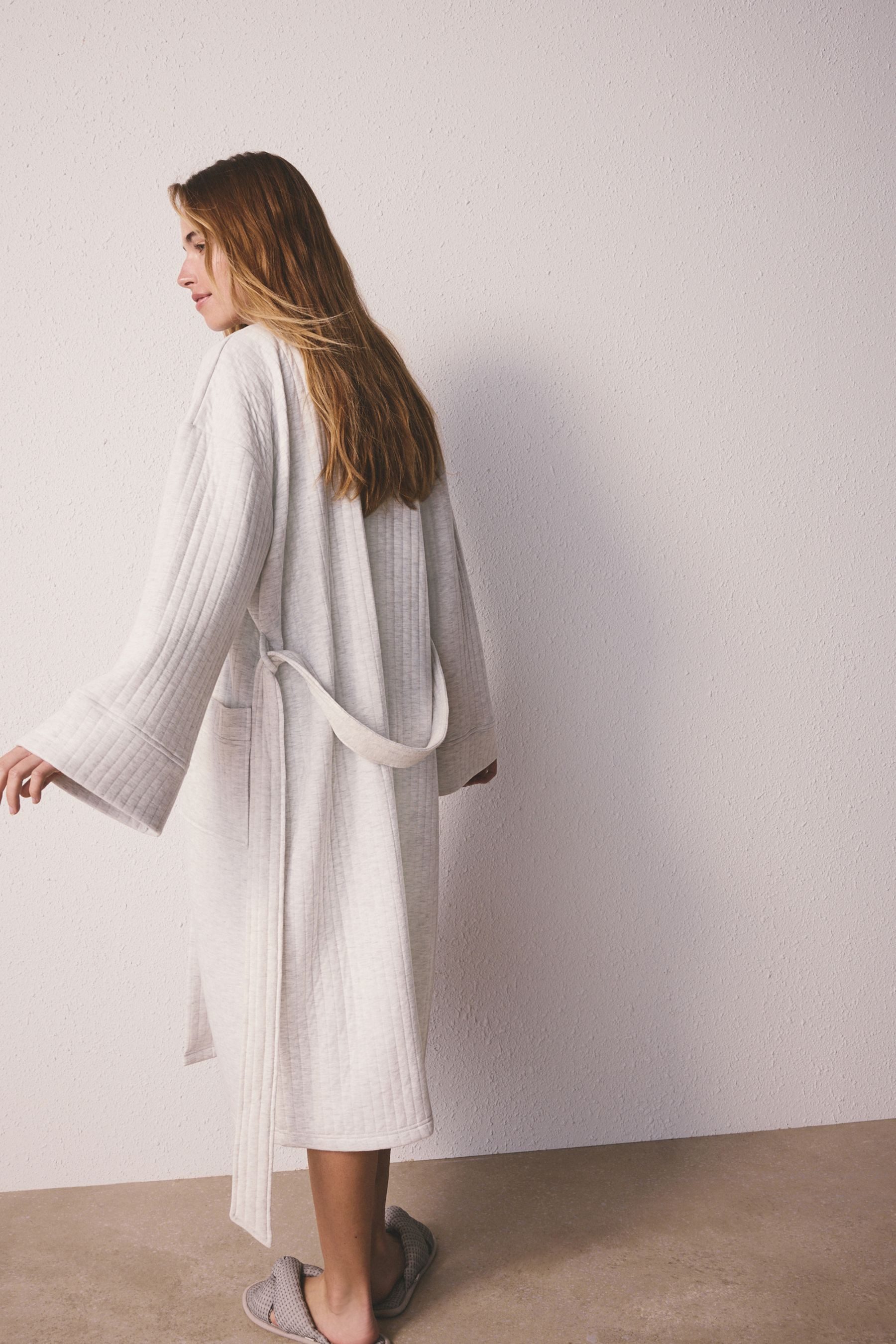 Next Damenbademantel Morgenmantel mit Textur, Polyester (recycelt), Viskose (LENZING™ ECOVERO)