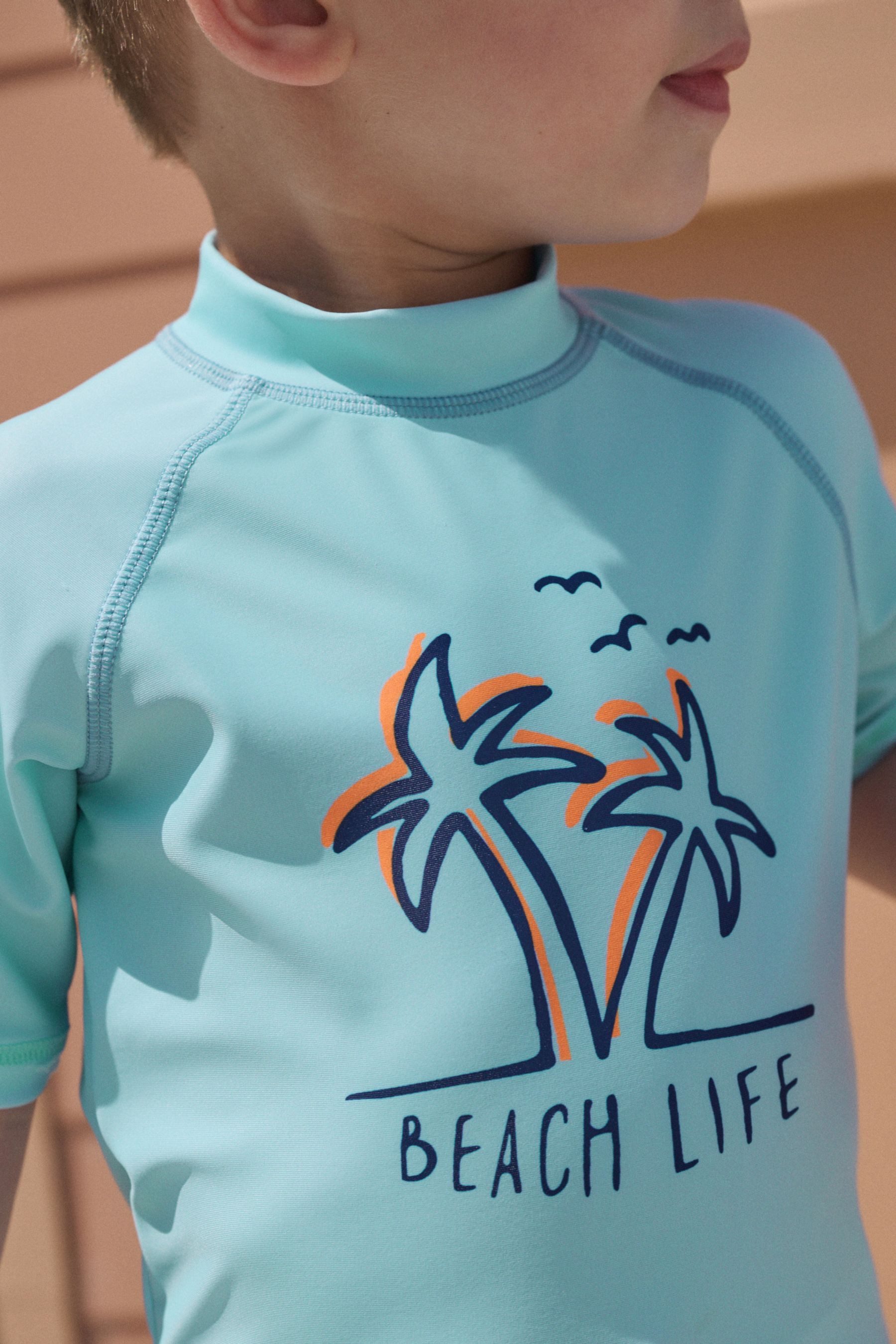 Next Badeanzug Rash-Trägertop und Badeshorts im Sonnenschutzset (2-St)