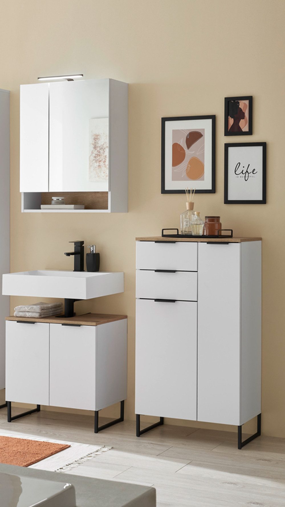 BEGA BBK Badezimmer-Set (3-tlg) in weiß matt / Evoke Eiche Dekor - 140x195x35 (BxHxT), (3-tlg., bestehend aus: Waschbeckenunterschrank,Spiegelschrank, Highboard)