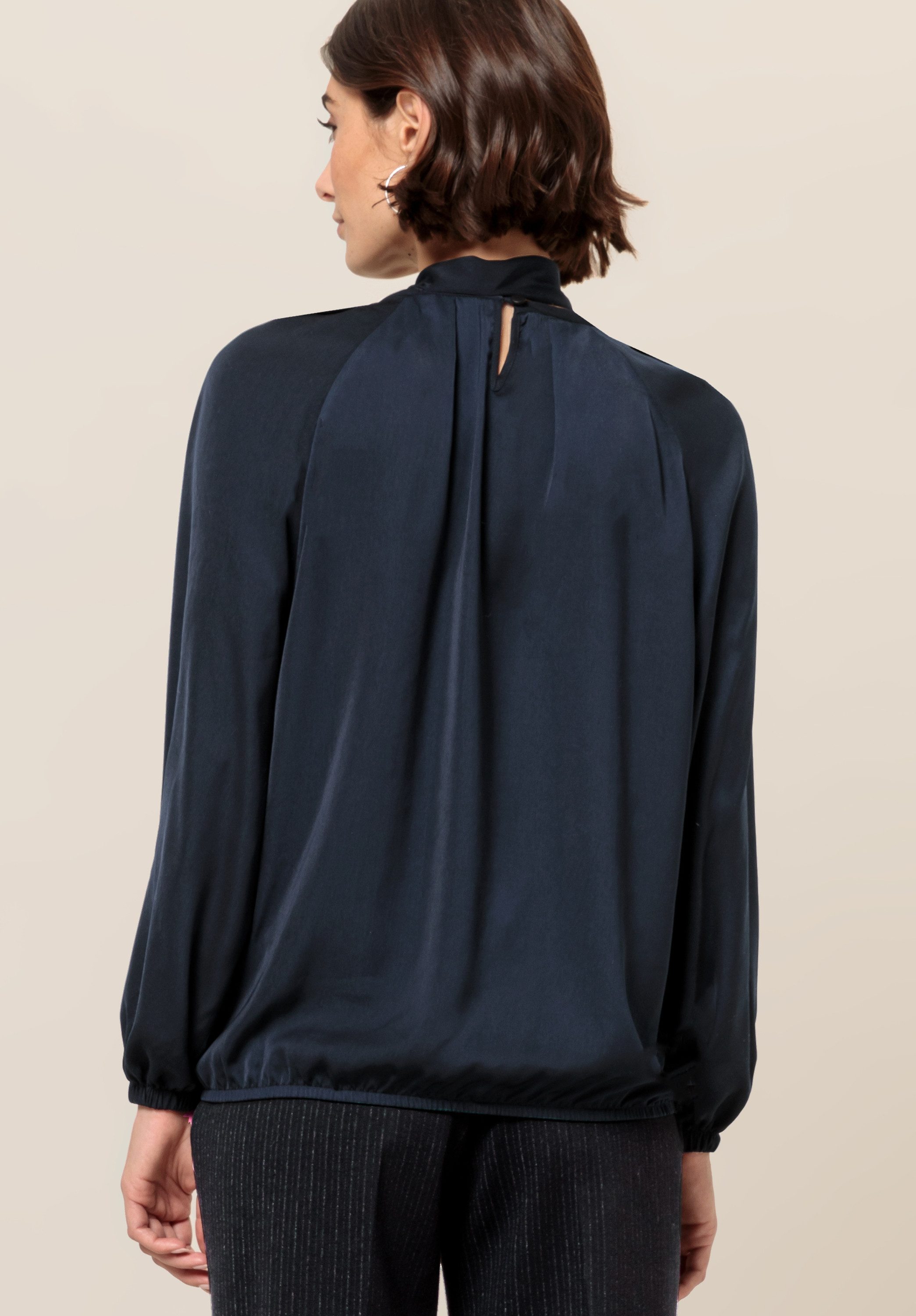 bianca Schluppenbluse RABIA