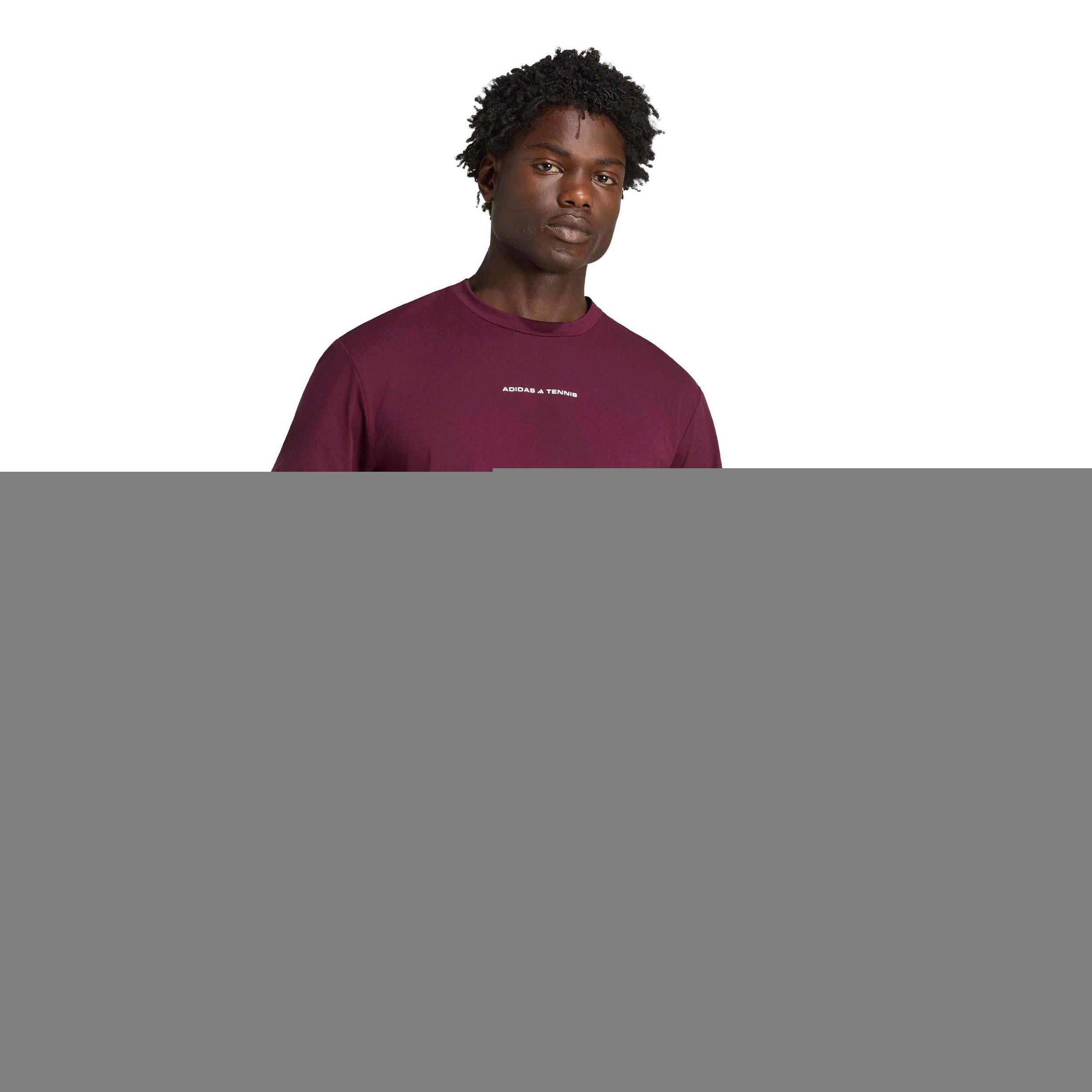 adidas Sportswear T-Shirt