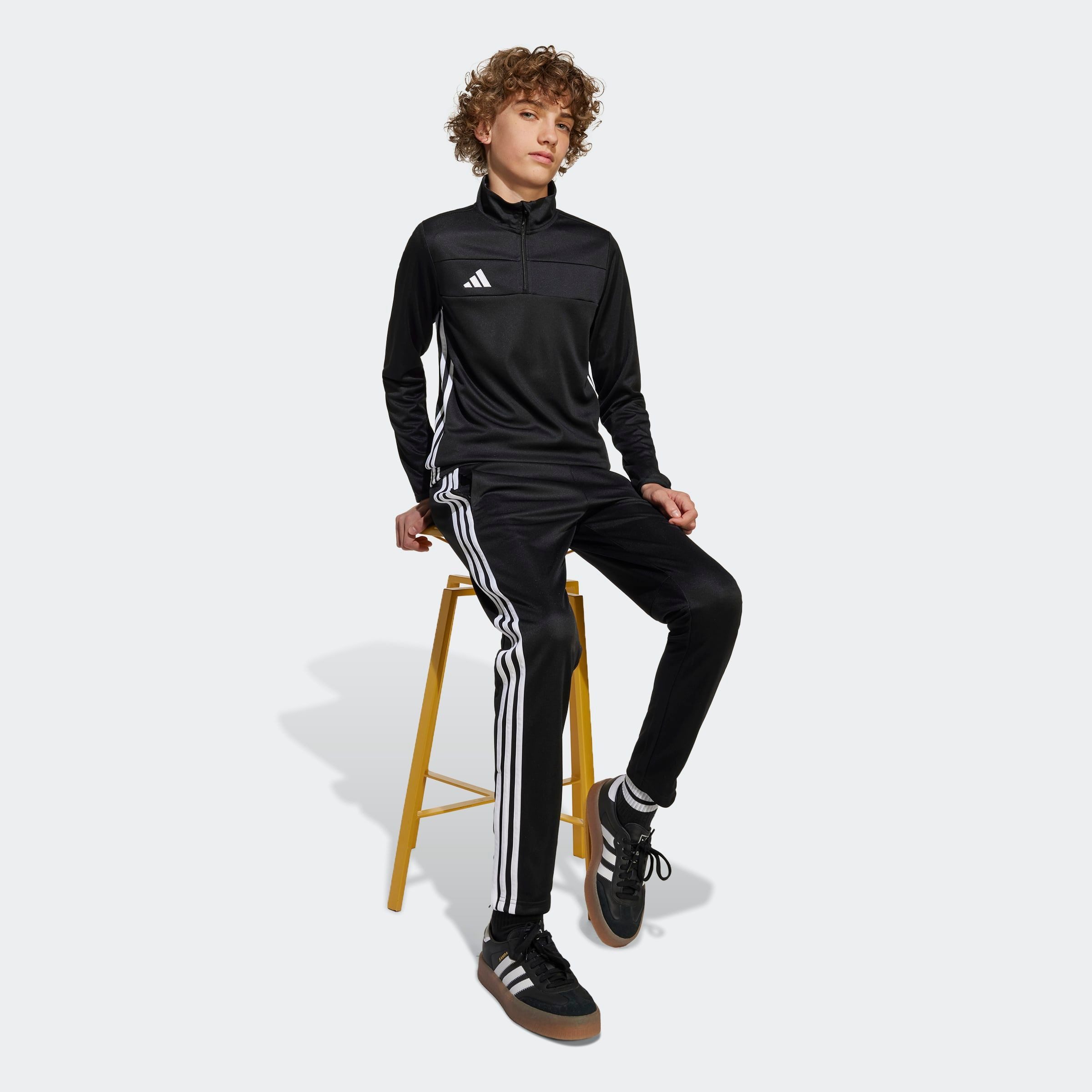 adidas Performance Trainingsshirt TIRO 25 ESSENTIALS KIDS TRAININGSOBERTEIL für Kinder, feuchtigkeitsabsorbierende AEROREADY Technologie