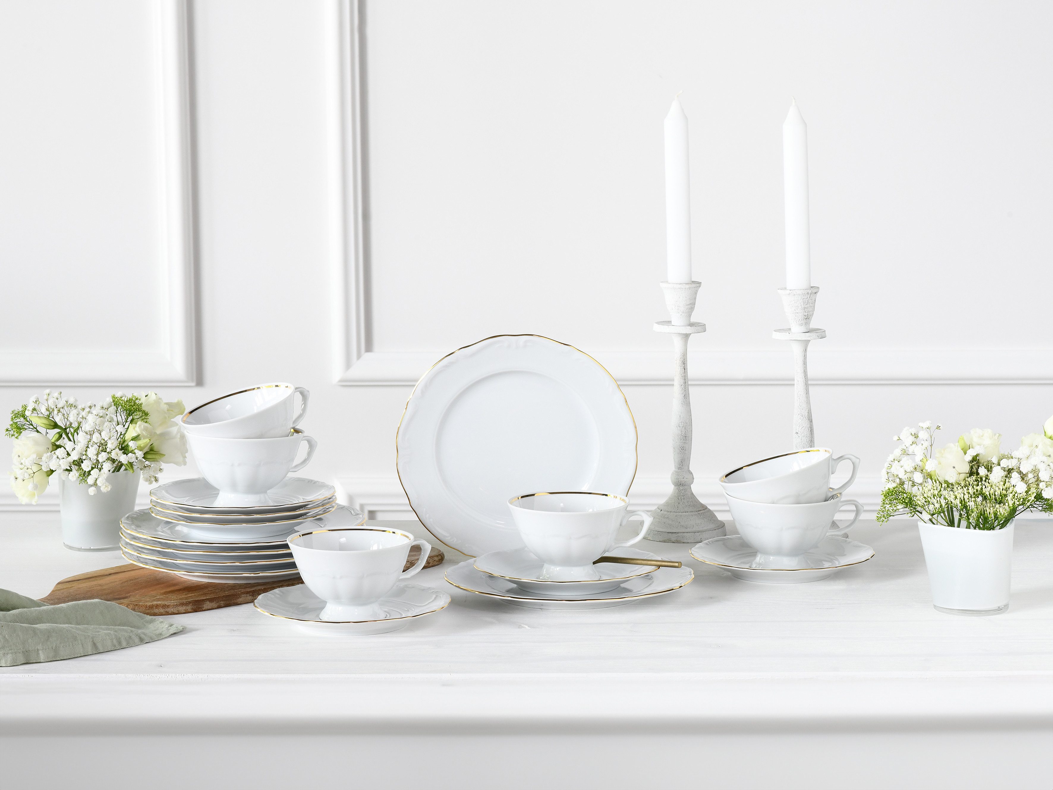 CreaTable Kaffeeservice Maria Theresia, KaffeeService 18-tlg (18-tlg), 6 Personen, Porzellan, Traditionelle Porzellanform